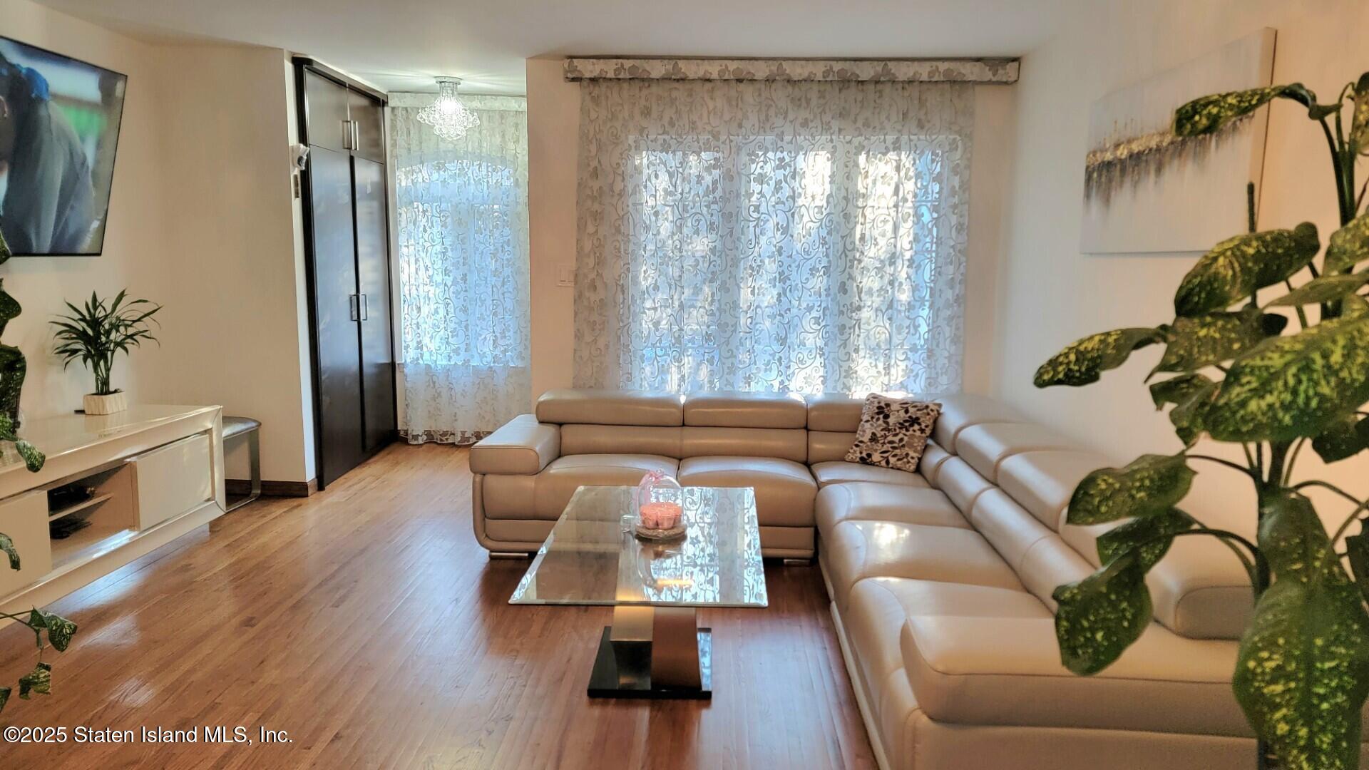 309 Corbin Avenue, Staten Island, NY, 10308 image 9