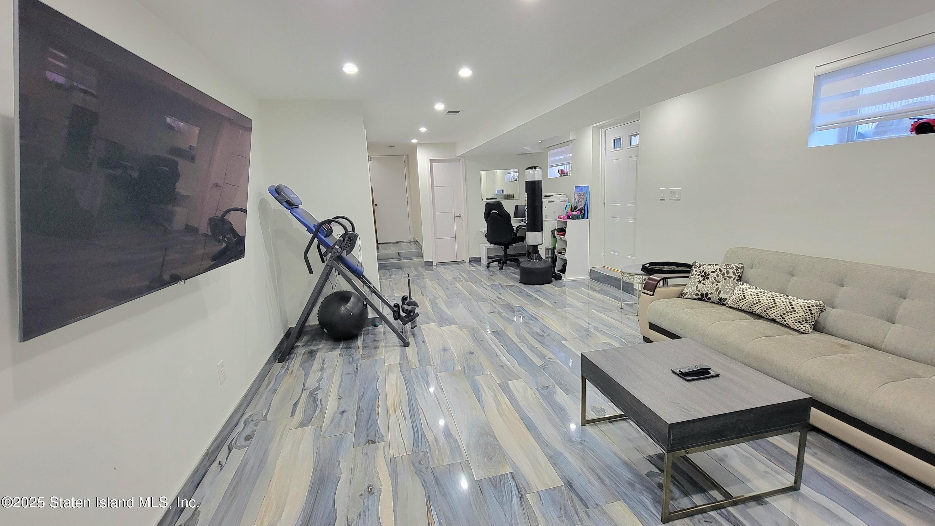 309 Corbin Avenue, Staten Island, NY, 10308 image 41