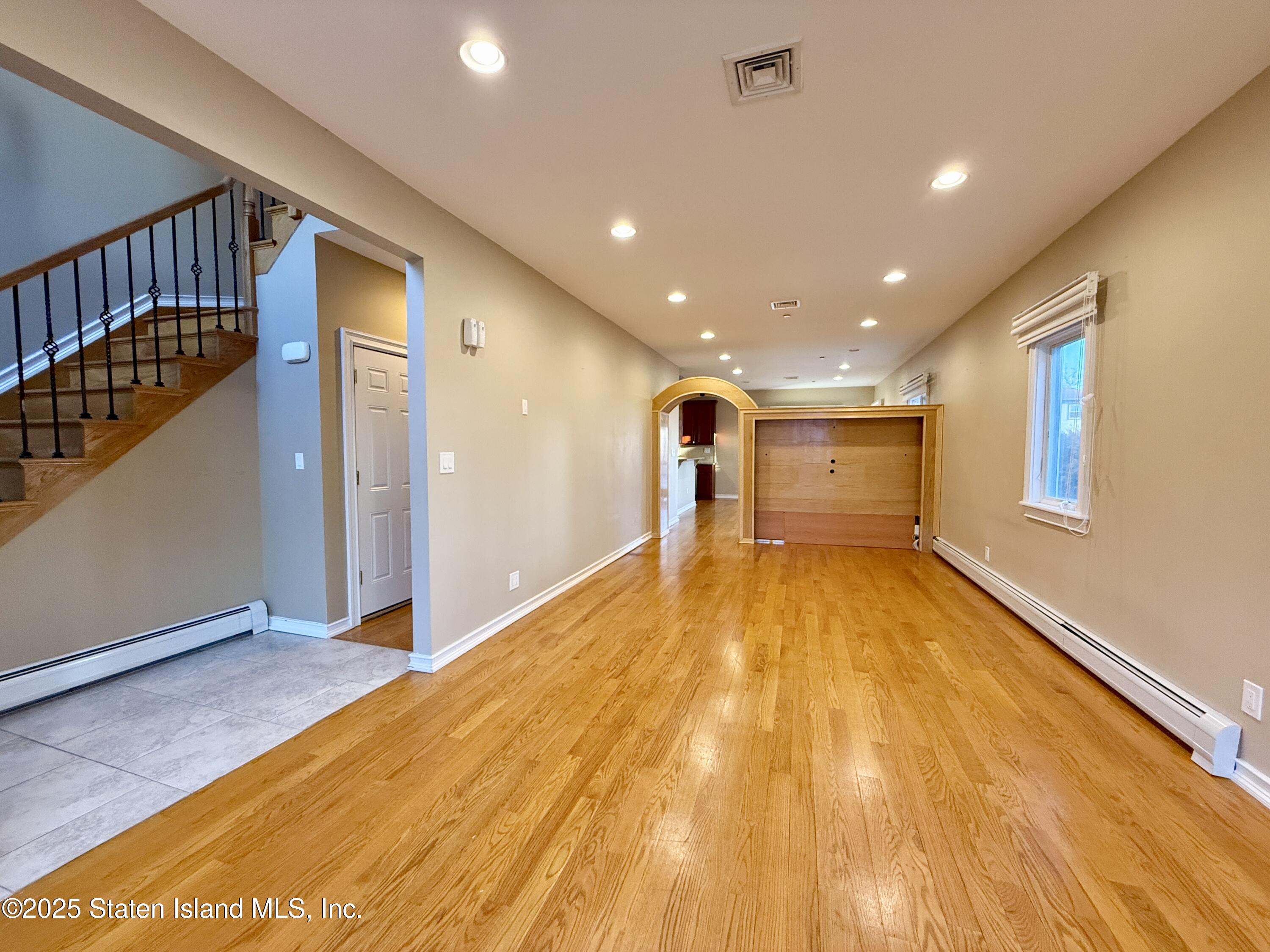 24 Lyman Avenue Image 4