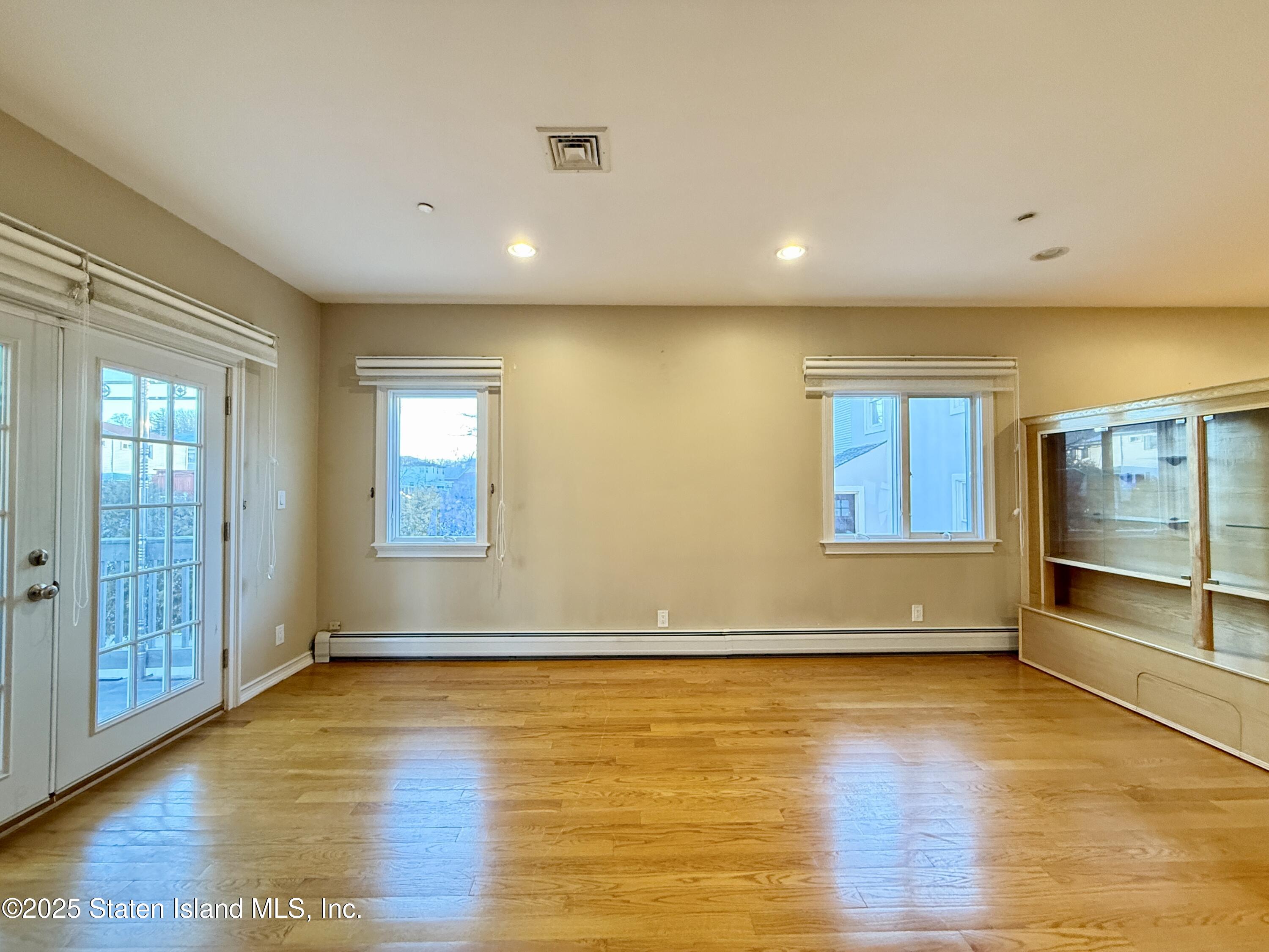 24 Lyman Avenue, Staten Island, NY, 10305 image 6