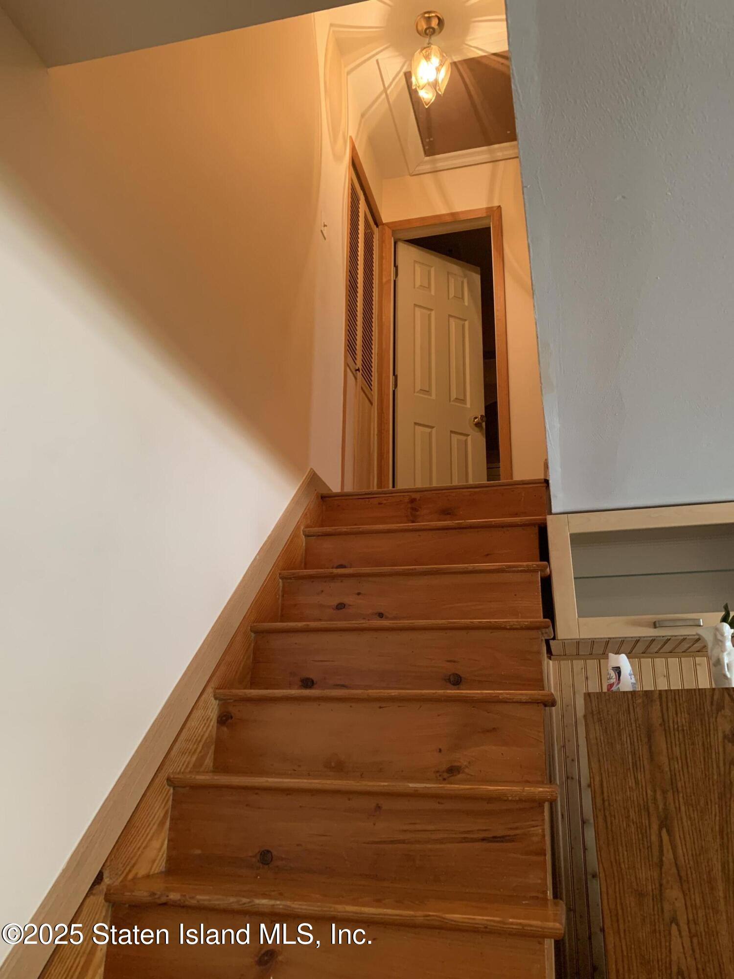 167 Parkview Loop, Staten Island, NY, 10314 image 18