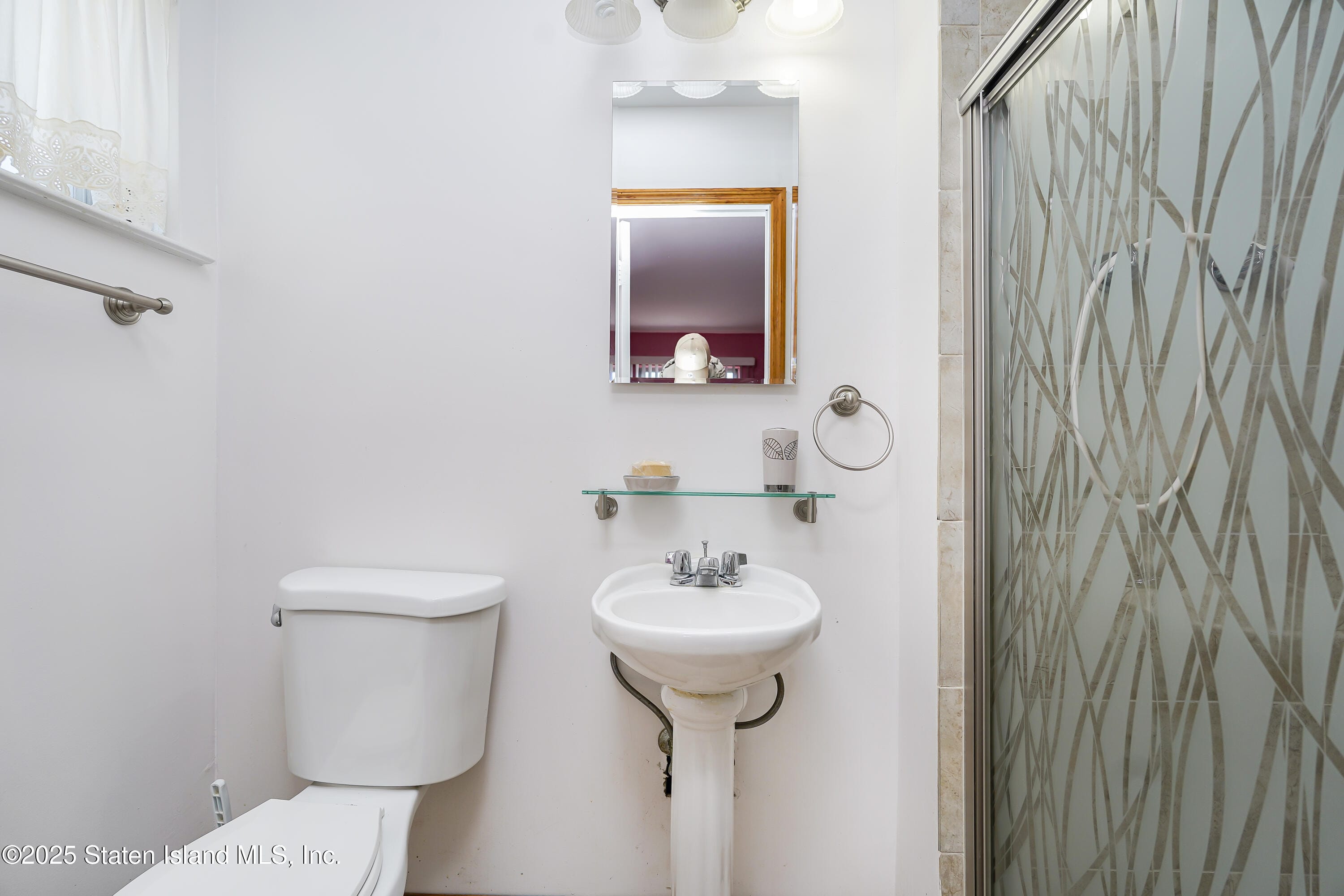 108 Slater Boulevard, Staten Island, NY, 10305 image 16