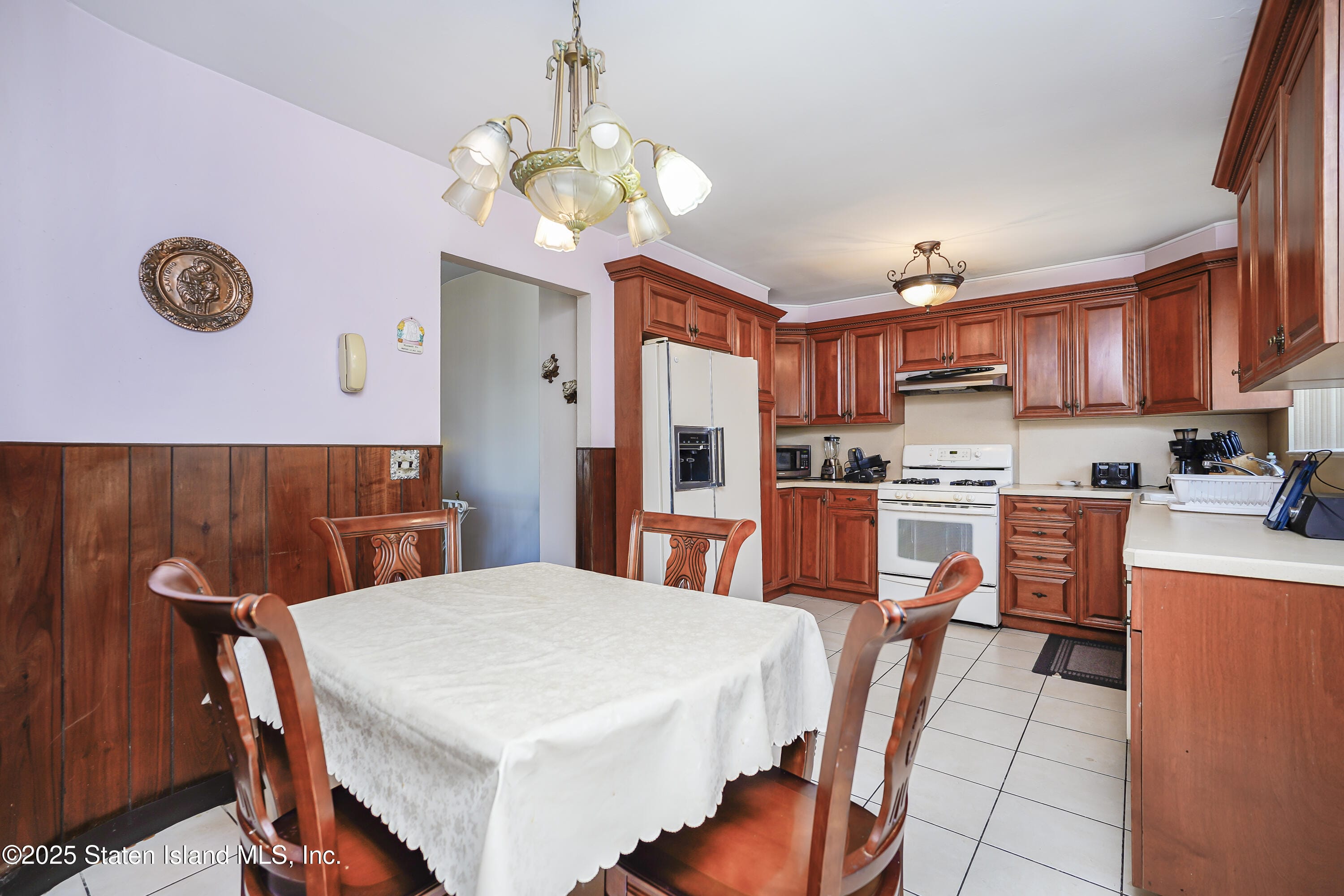 108 Slater Boulevard, Staten Island, NY, 10305 image 10