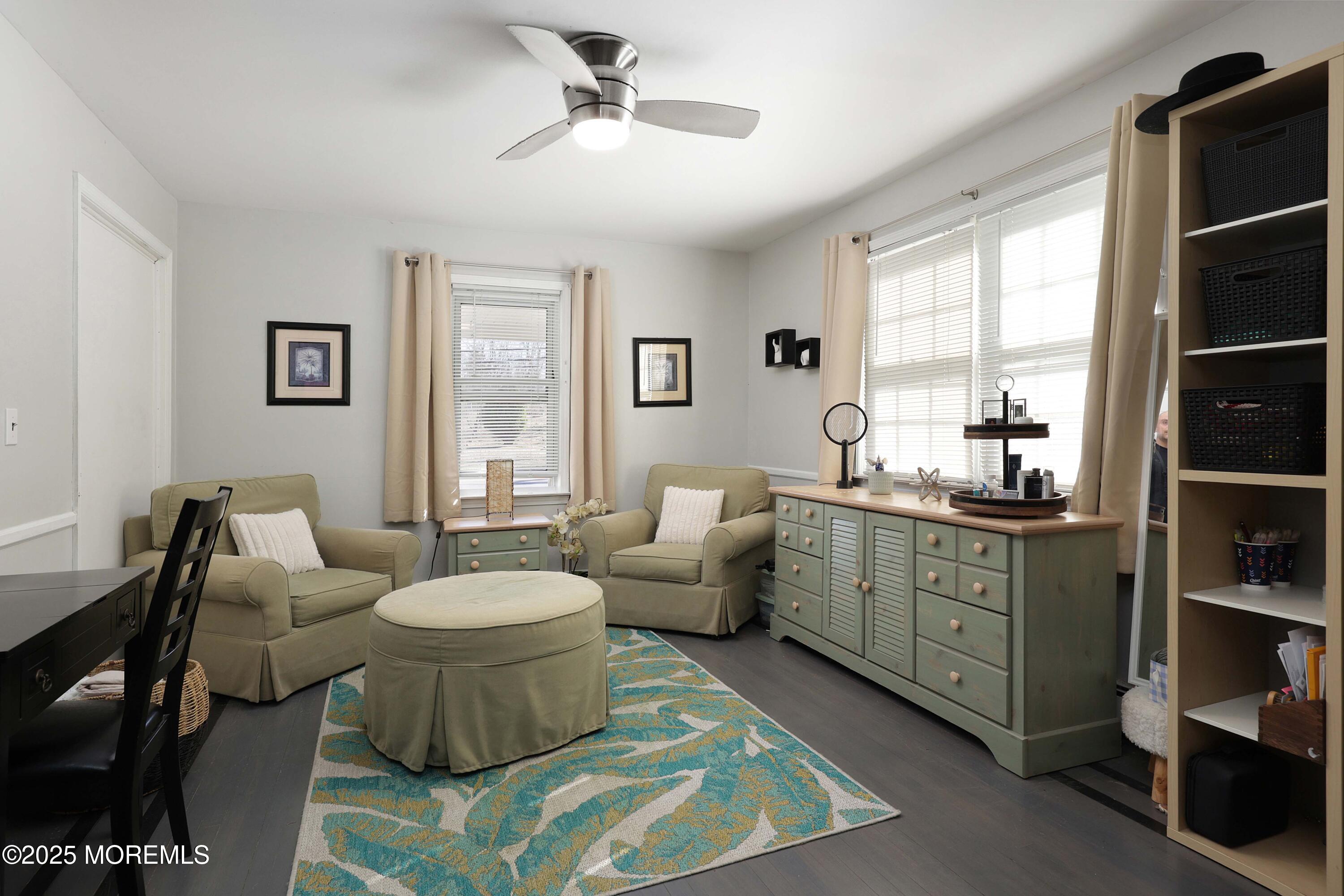 179 Wall Street Image 2