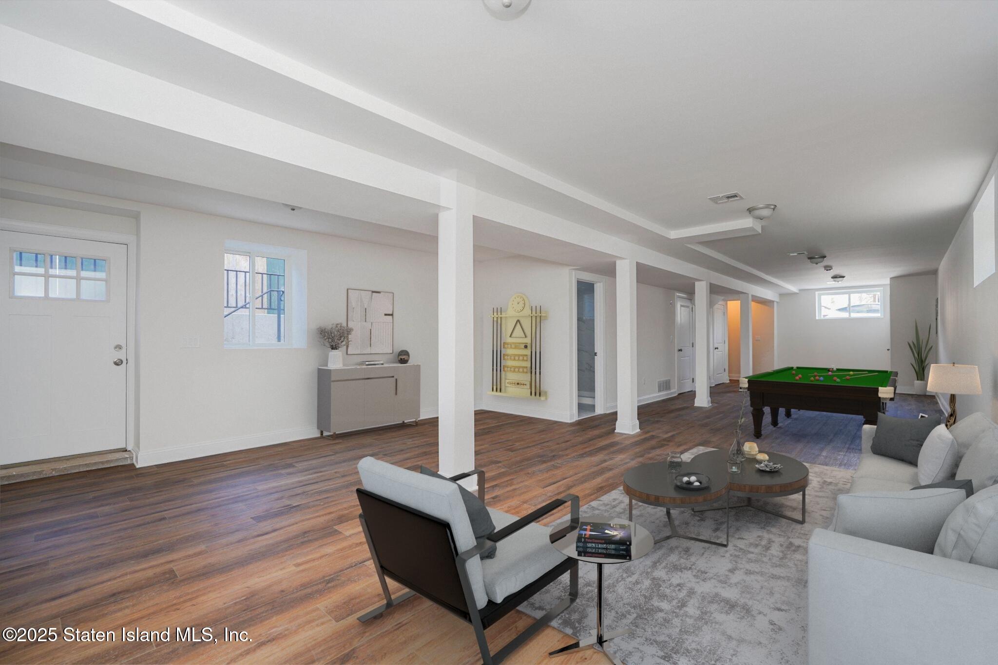 280 Eltingville Boulevard Image 2