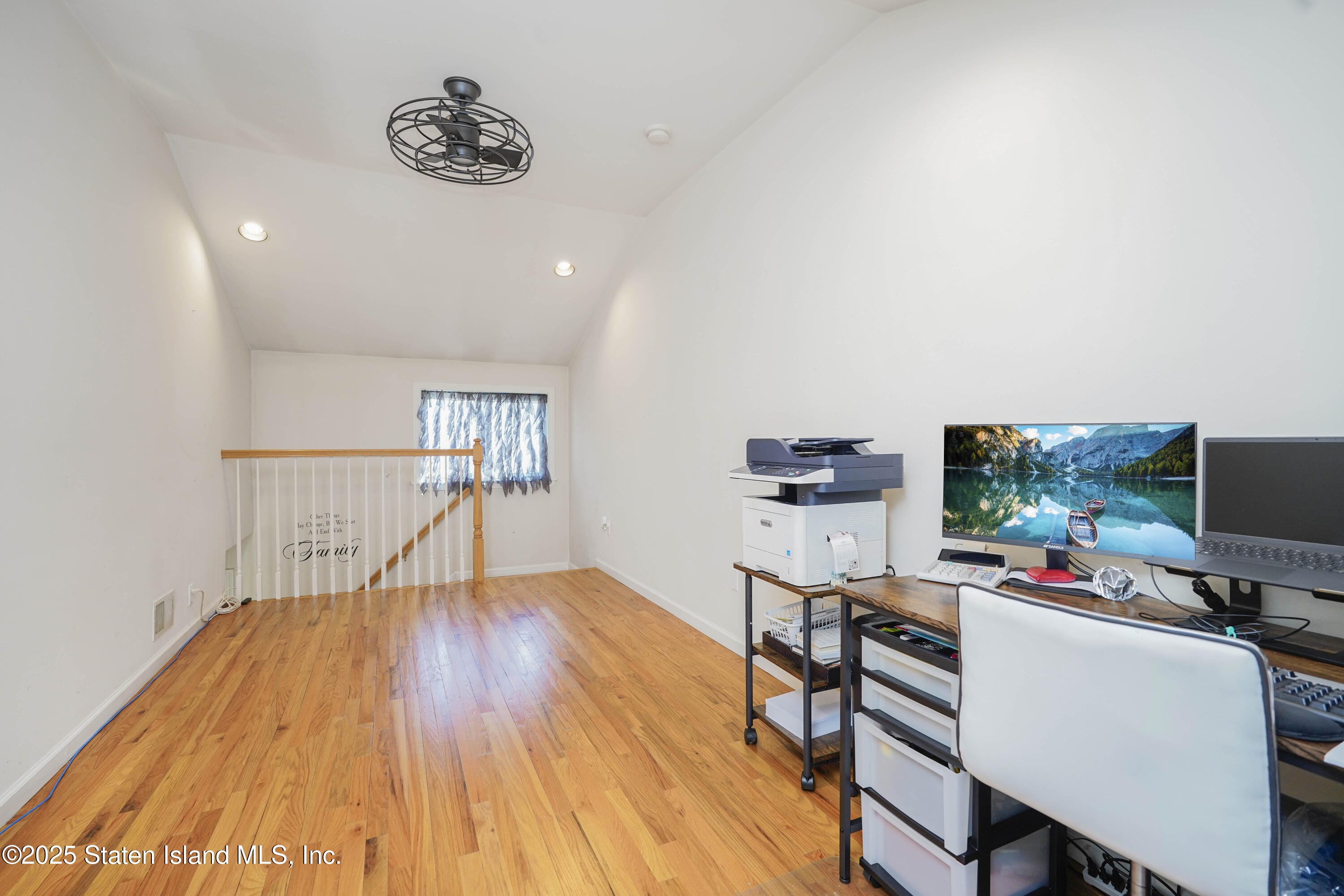 39 Plumtree Lane, Staten Island, NY, 10309 image 16