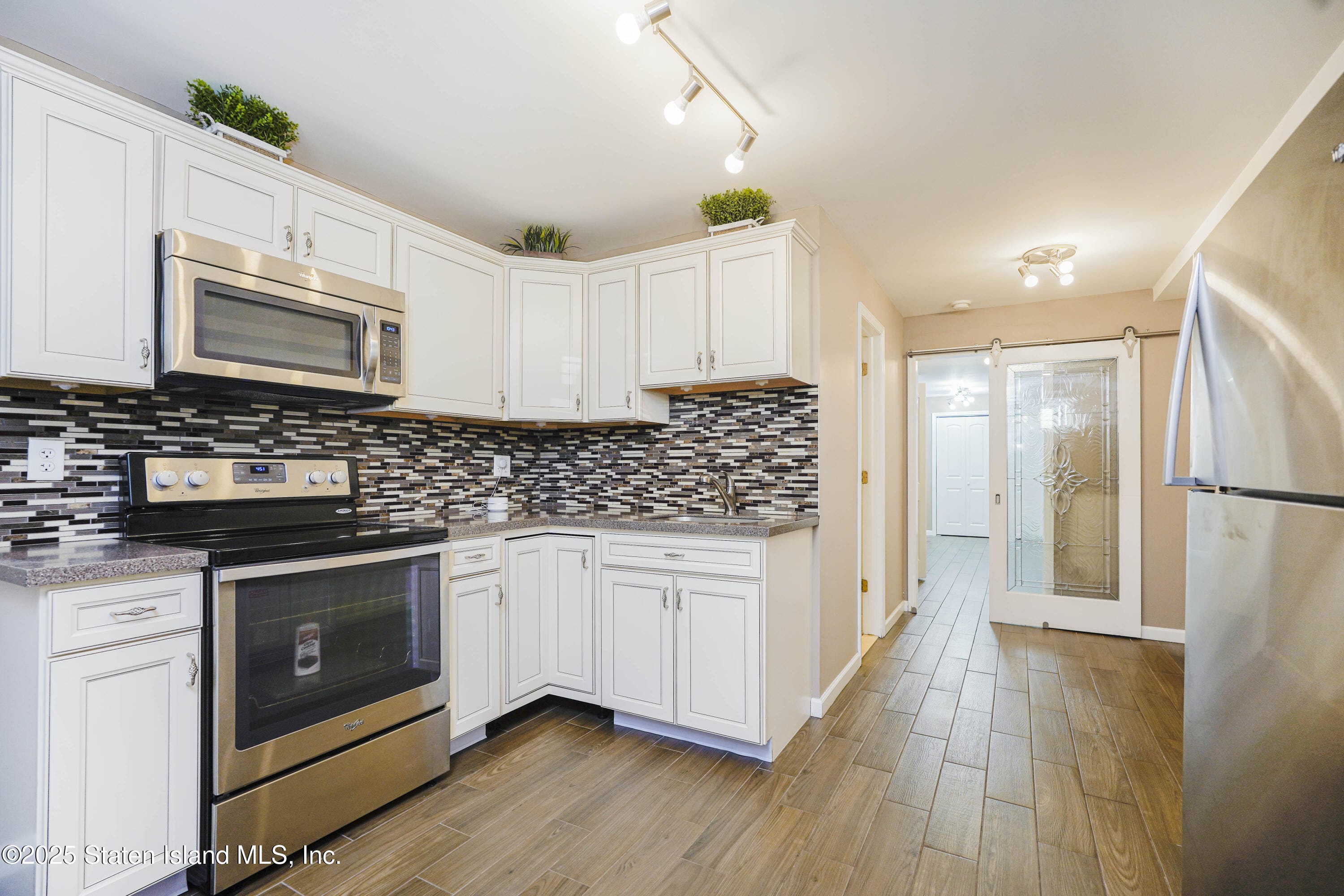 39 Plumtree Lane, Staten Island, NY, 10309 image 27