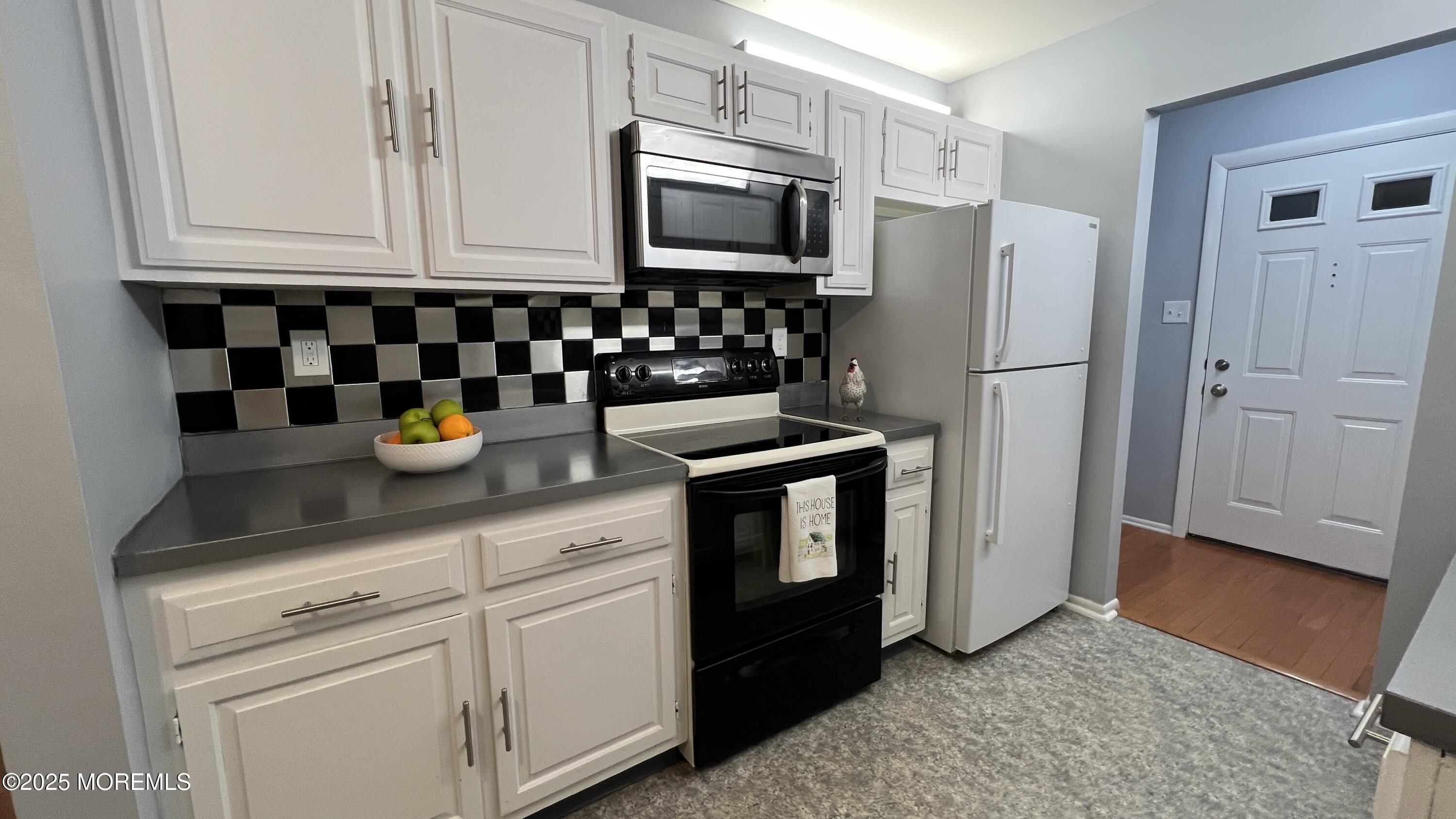 233 Medford Court B, Manalapan, NJ, 07726 image 6