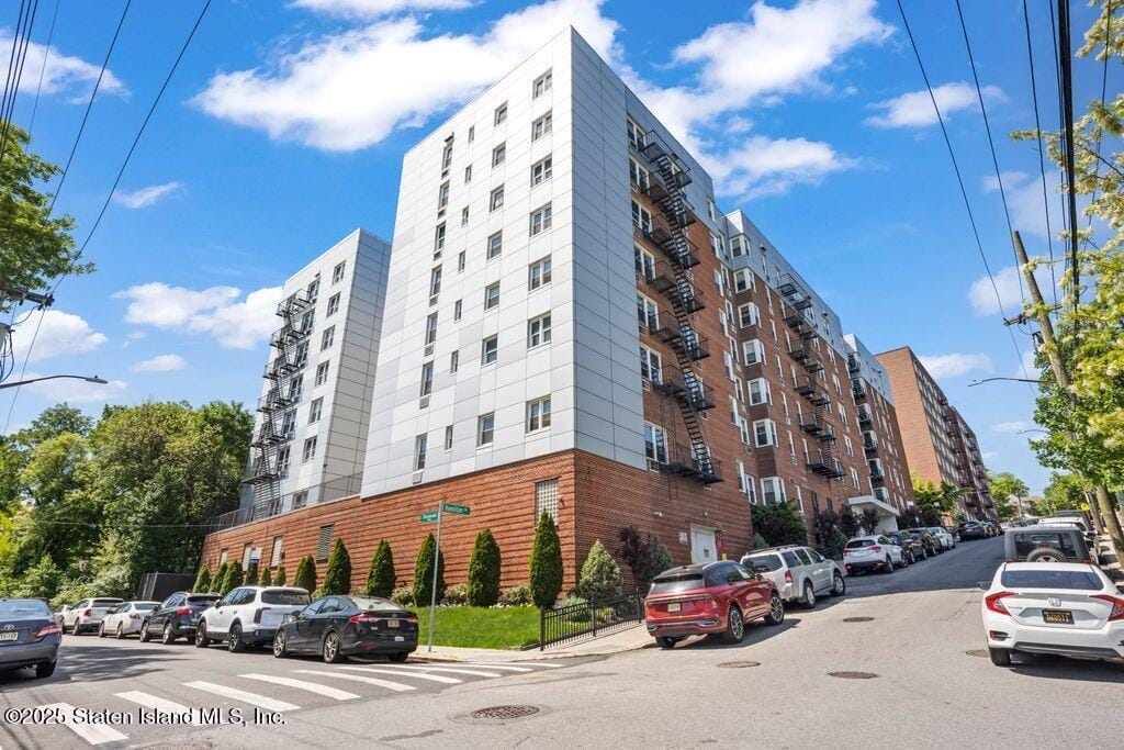 36 Hamilton 6t, Staten Island, NY, 10301 image 6