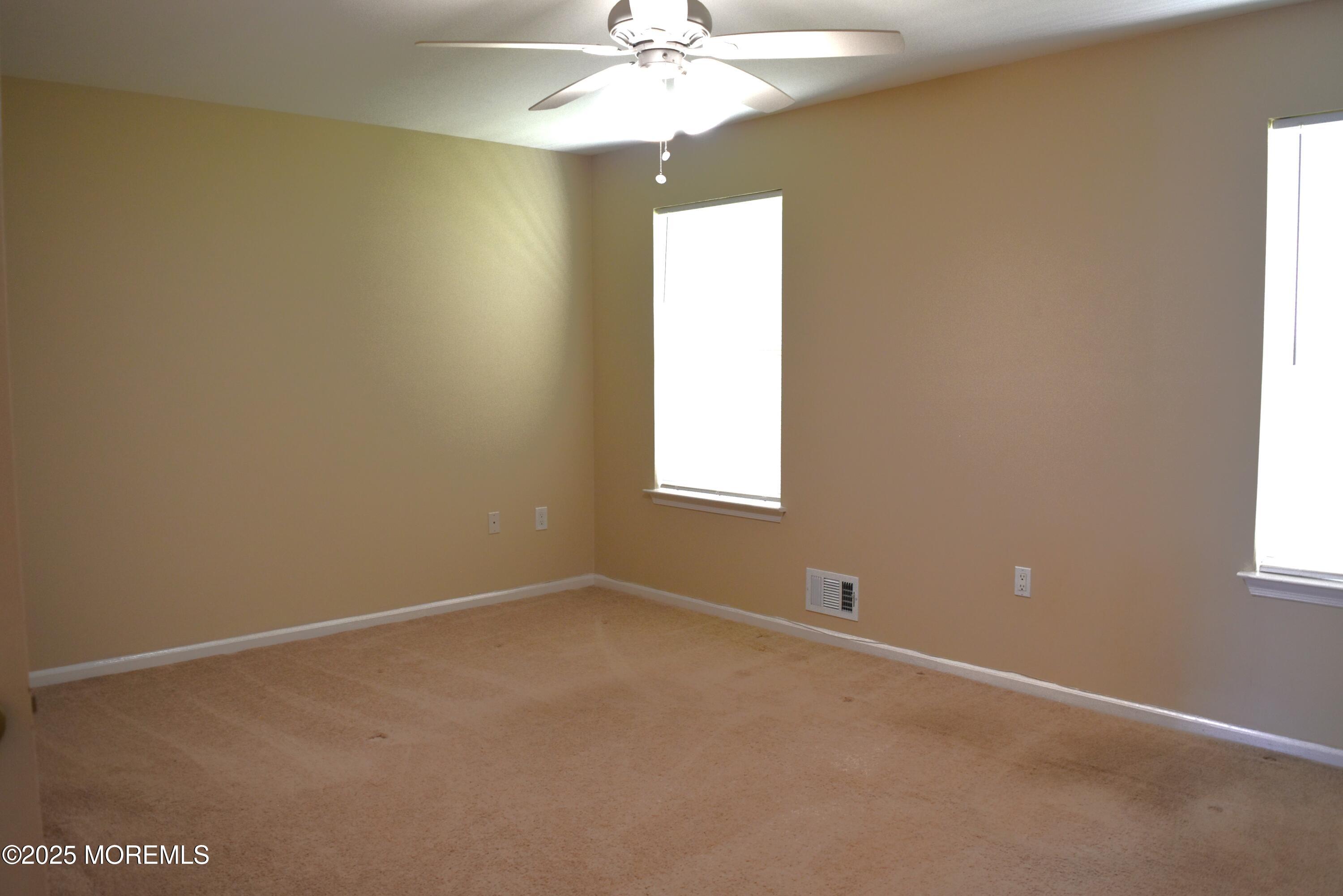 49 Poplar Place Image 4