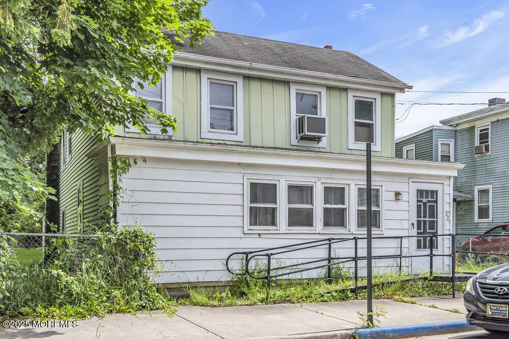 32 Olive Street Image 1