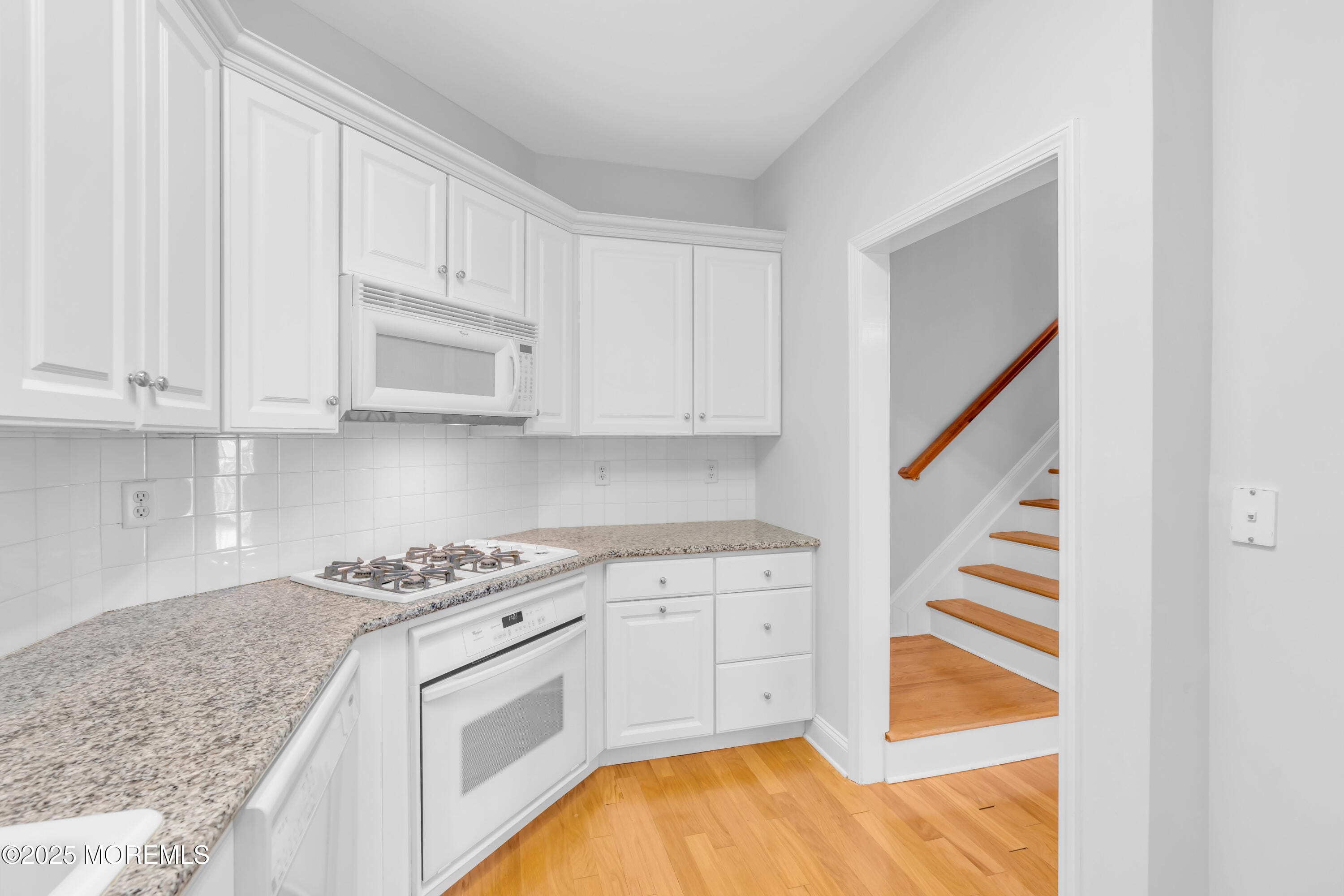 7 Centre Street 1303, Ocean Twp, NJ, 07712 image 24
