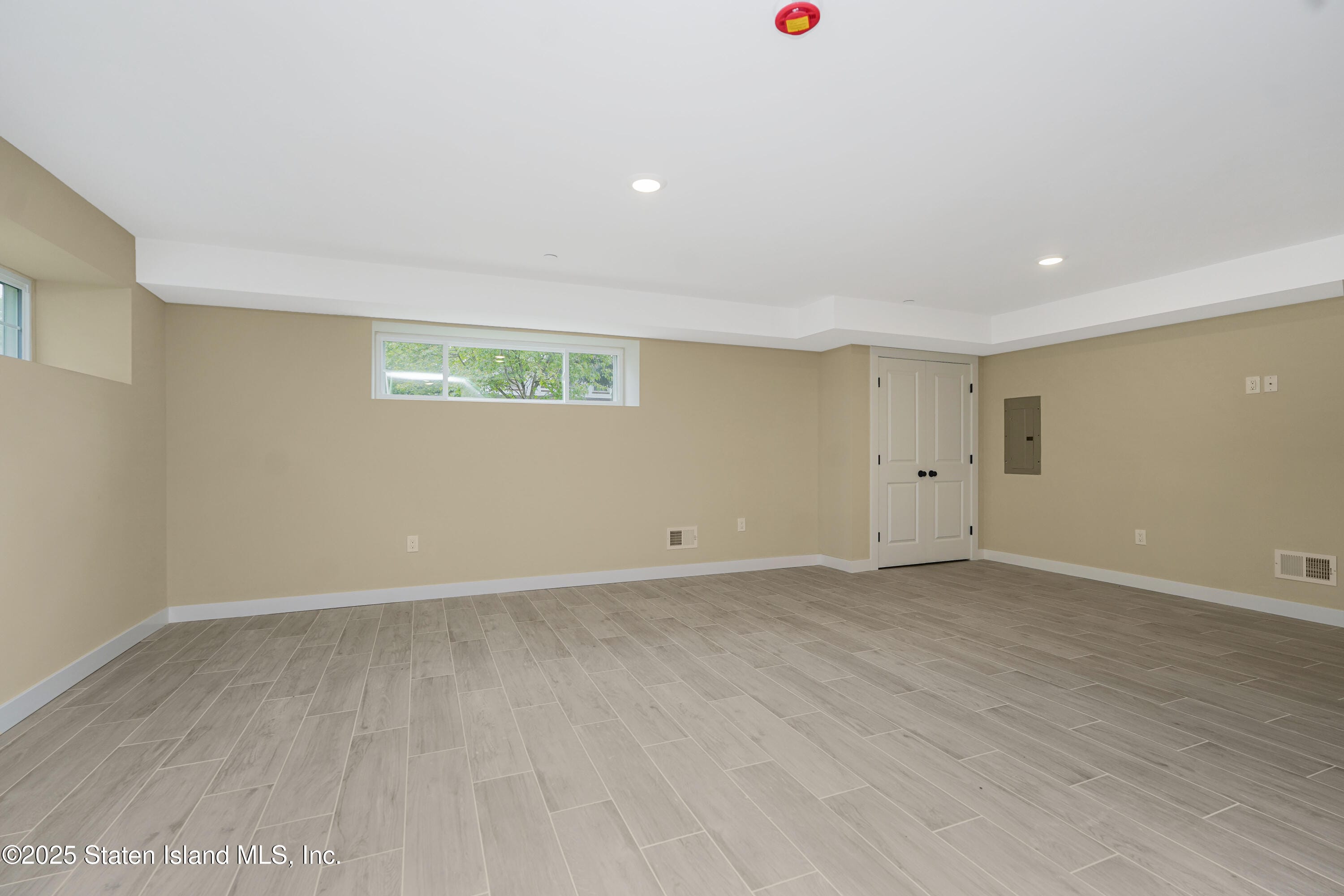 70 Plattsburg Street, Staten Island, NY, 10304 image 22