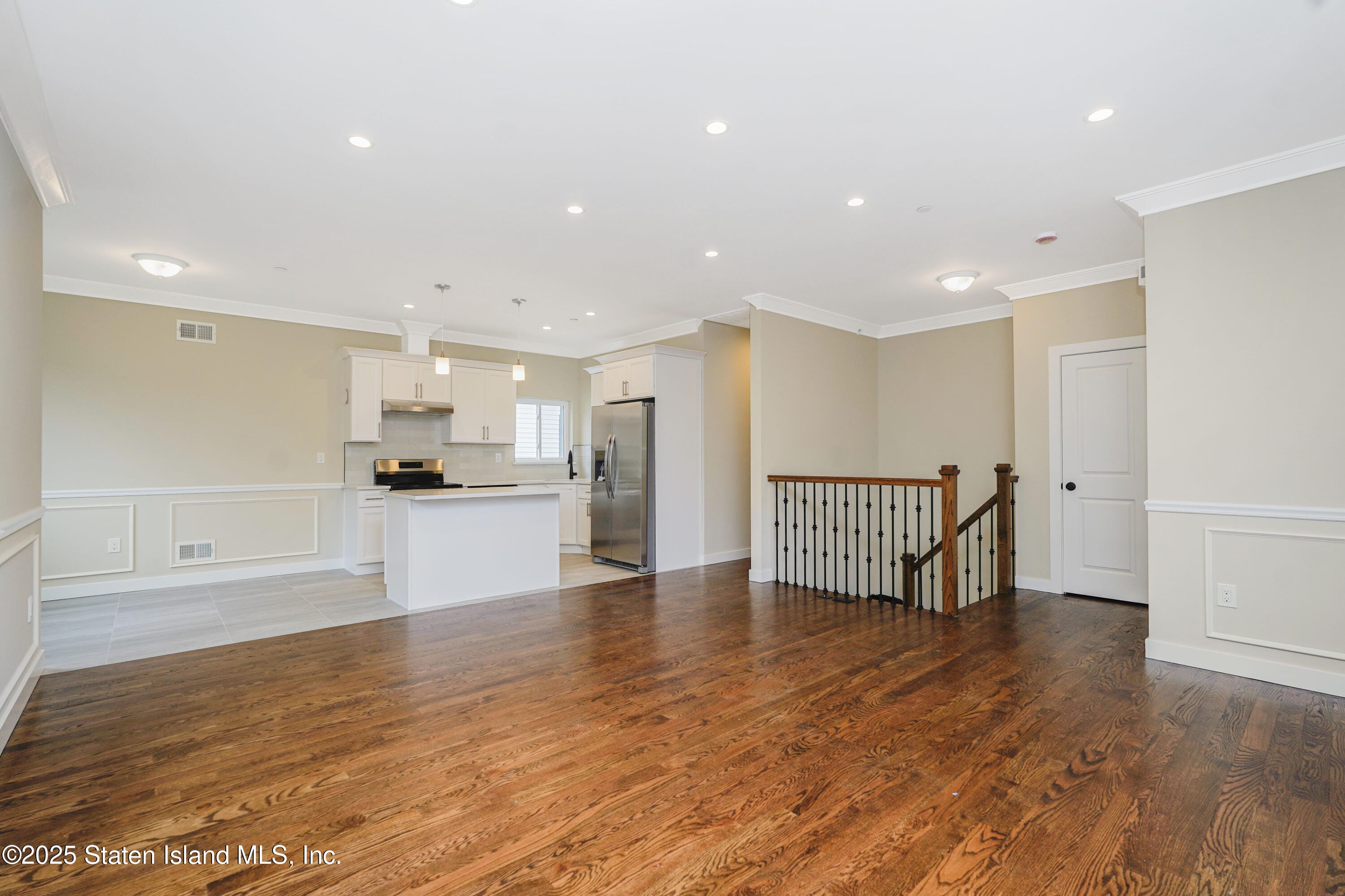 70 Plattsburg Street, Staten Island, NY, 10304 image 34