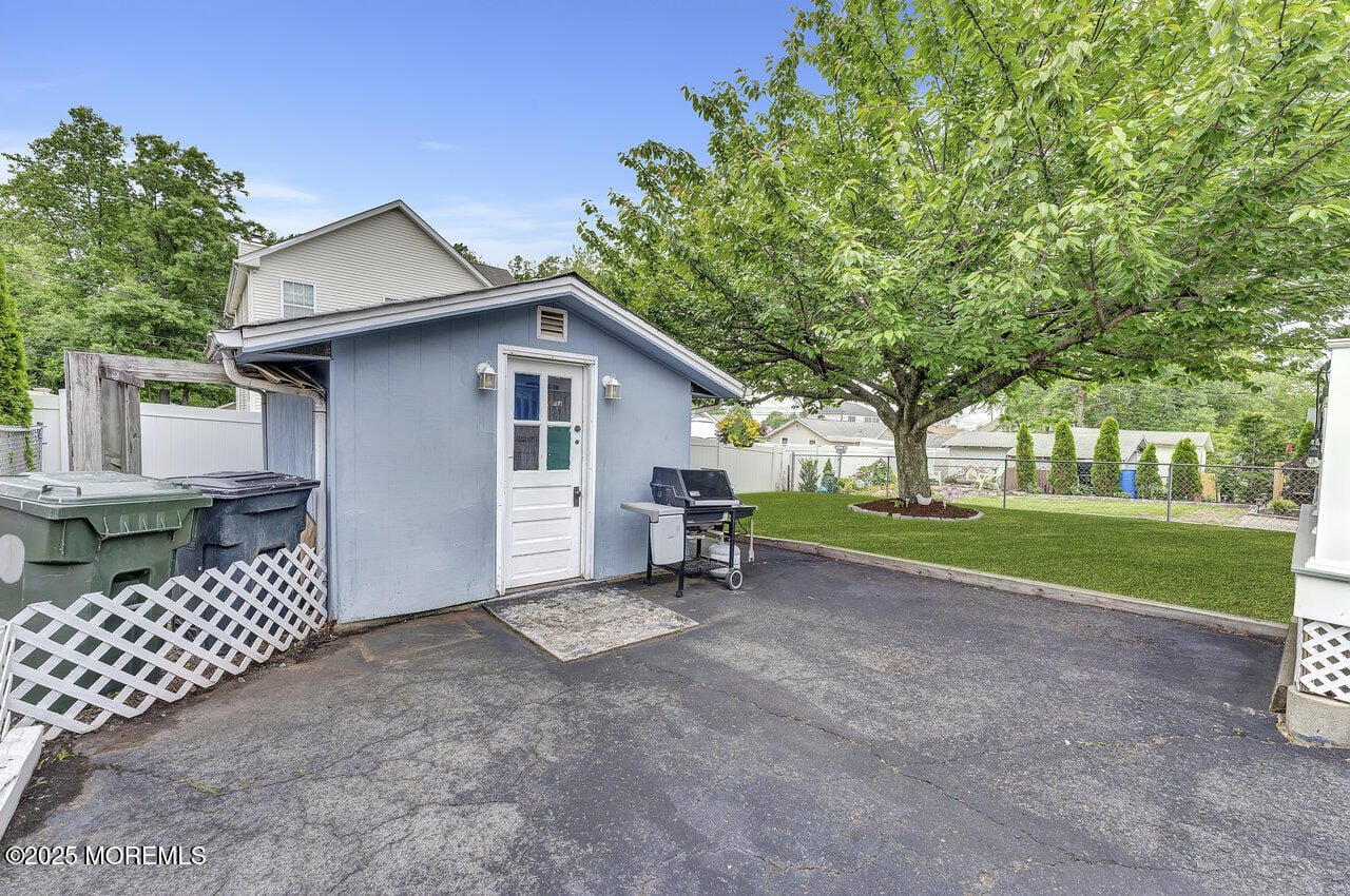 220 Birchwood Drive, Keyport, NJ, 07735 image 18