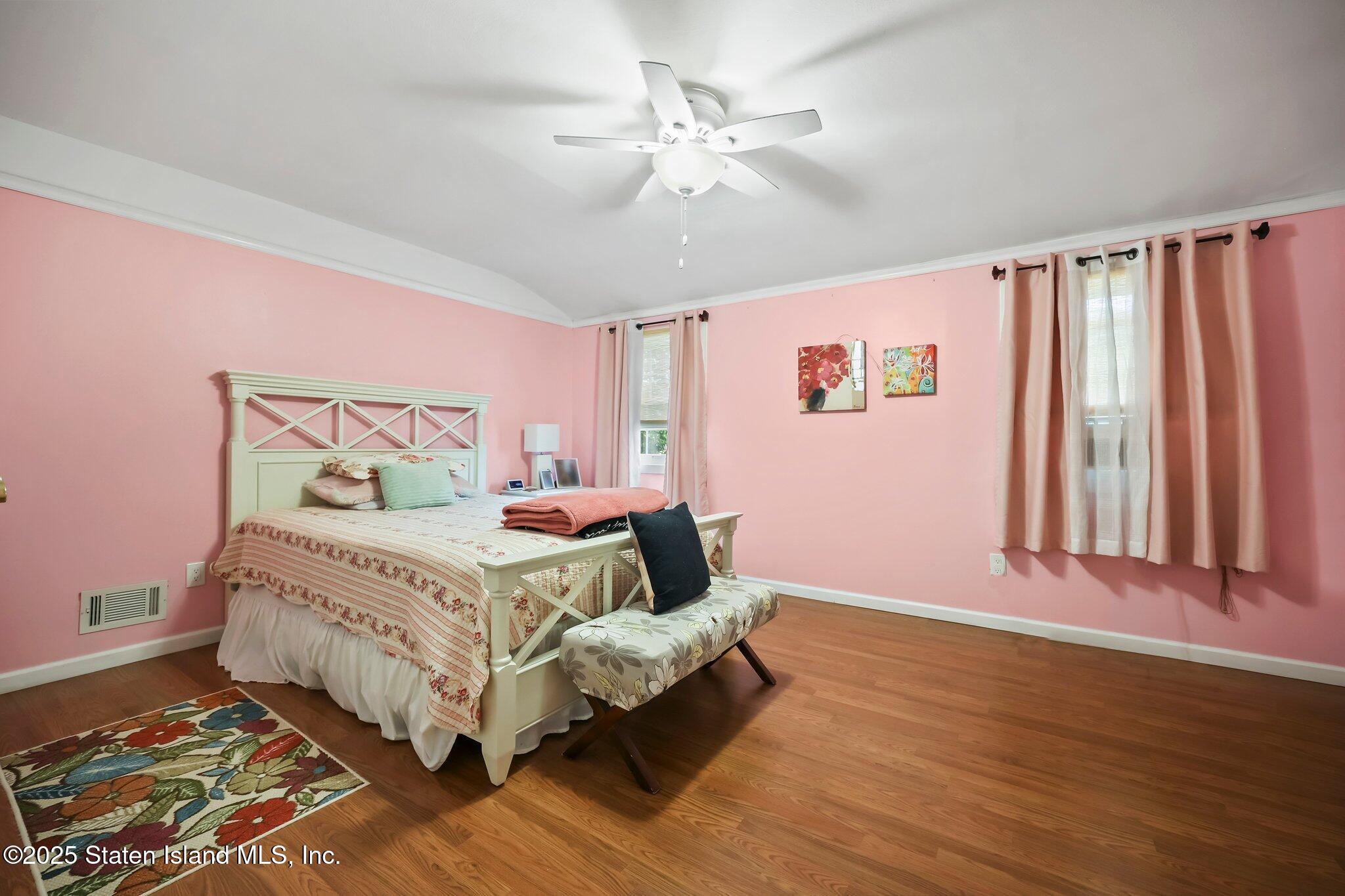 550 Golf View Court, Staten Island, NY, 10314 image 21