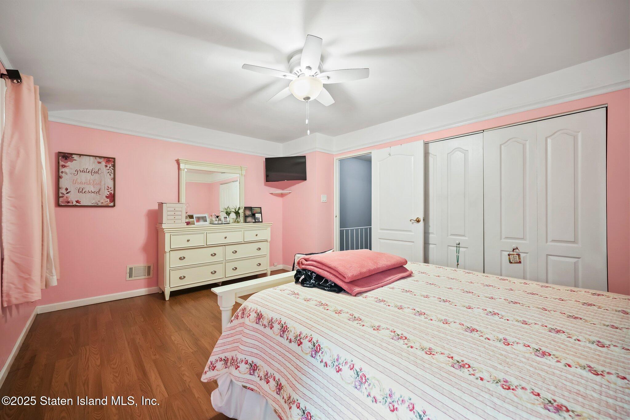 550 Golf View Court, Staten Island, NY, 10314 image 22