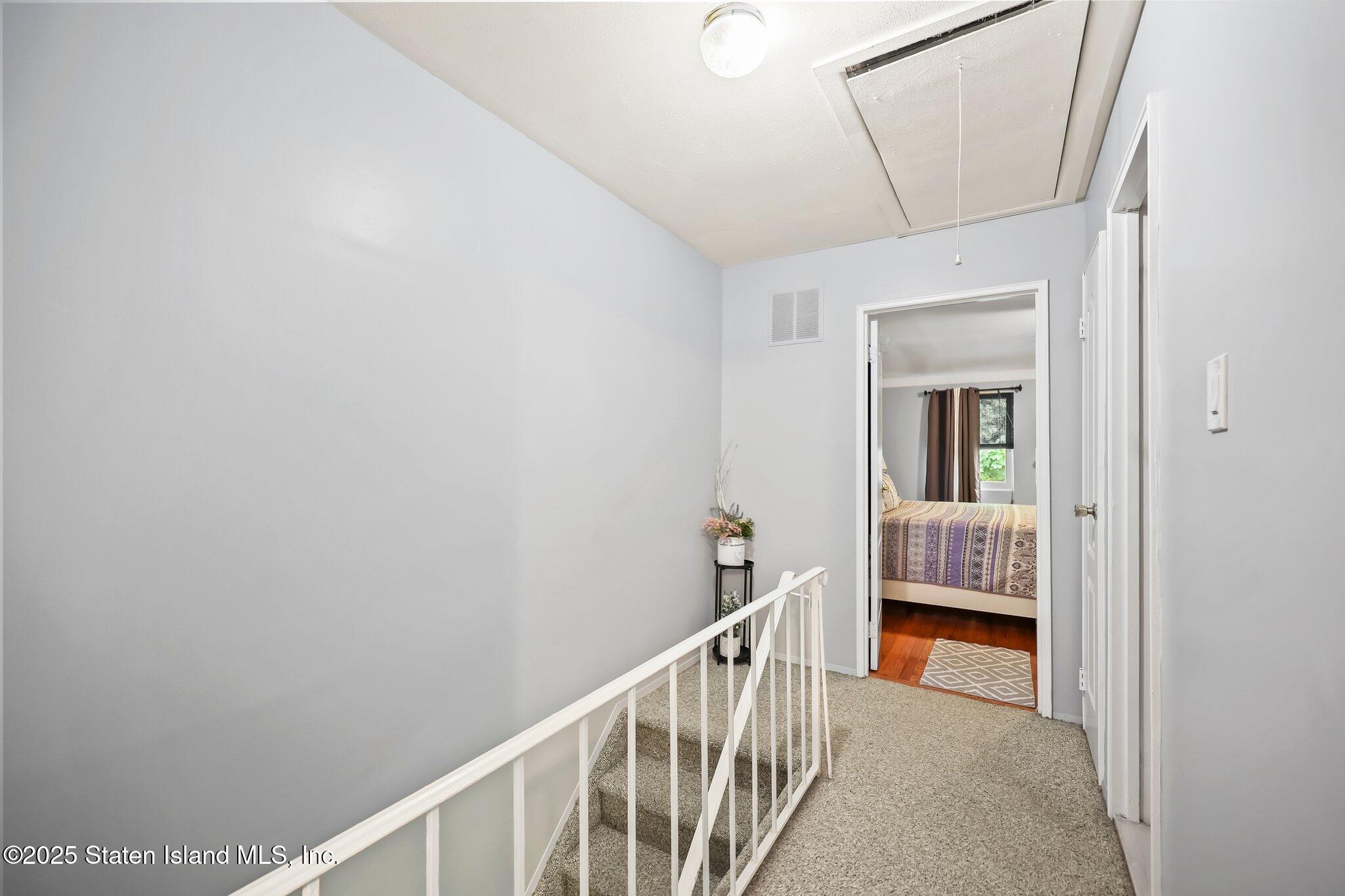 550 Golf View Court, Staten Island, NY, 10314 image 17