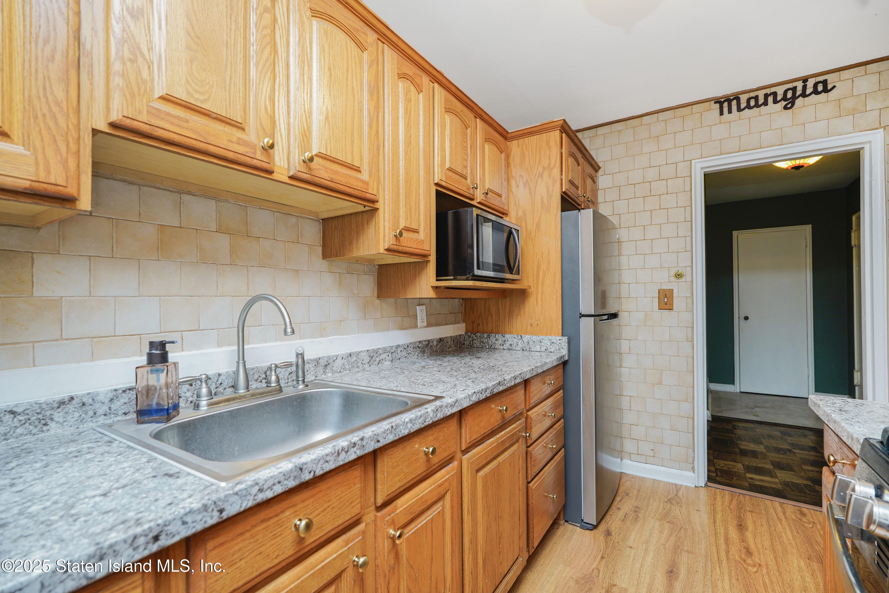 585 Castleton Avenue 1c, Staten Island, NY, 10301 image 6