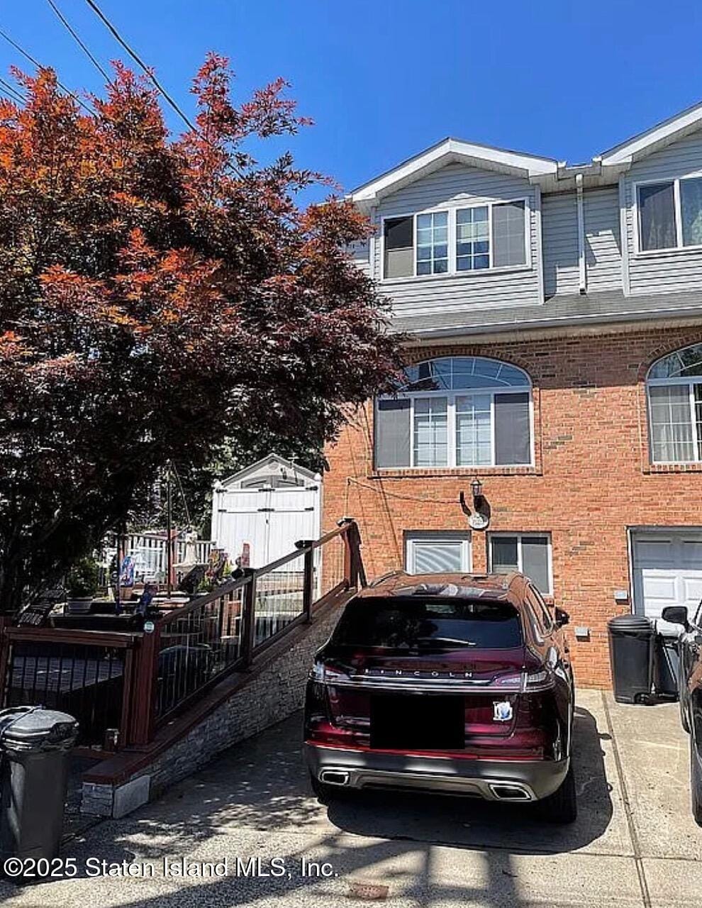 2054 Richmond Avenue Image 2