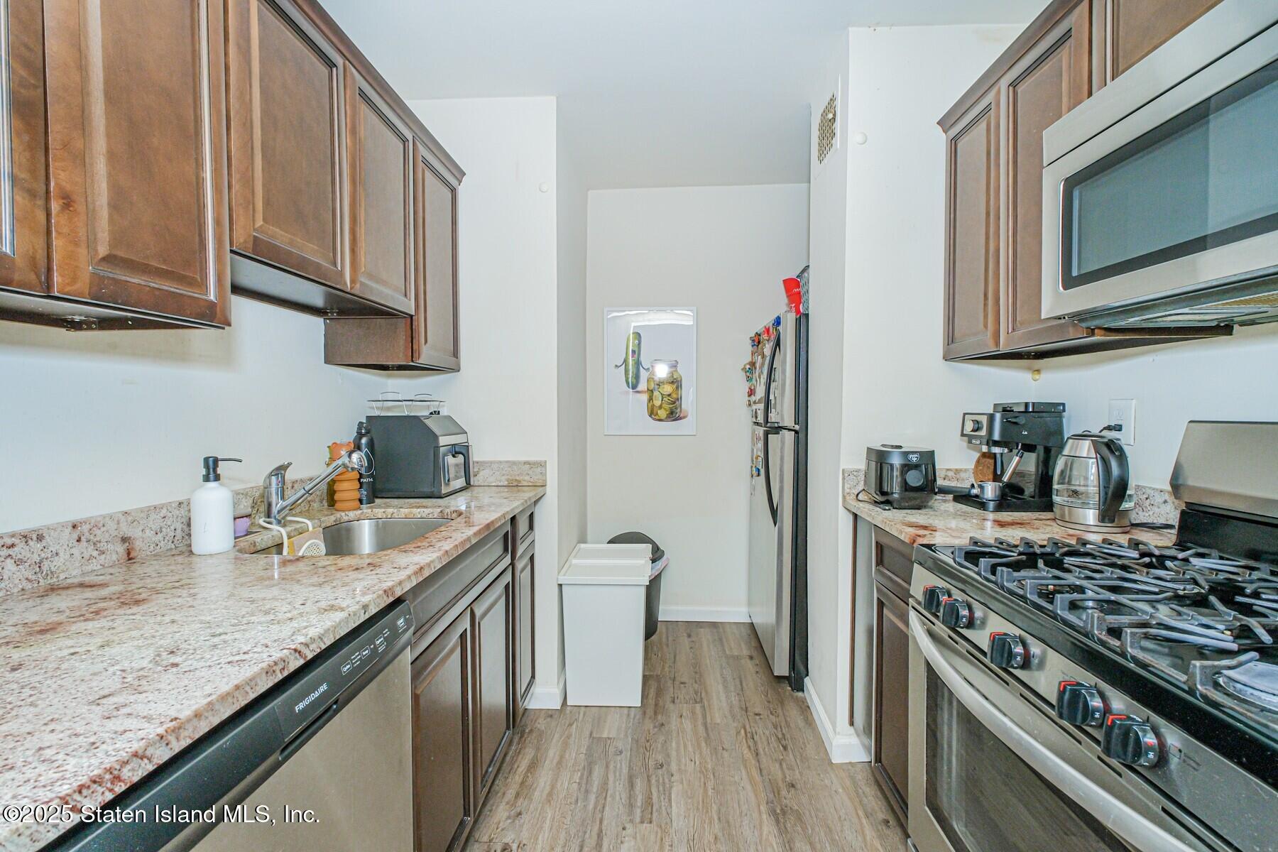 100 Colfax Avenue 4 B, Staten Island, NY, 10305 image 11