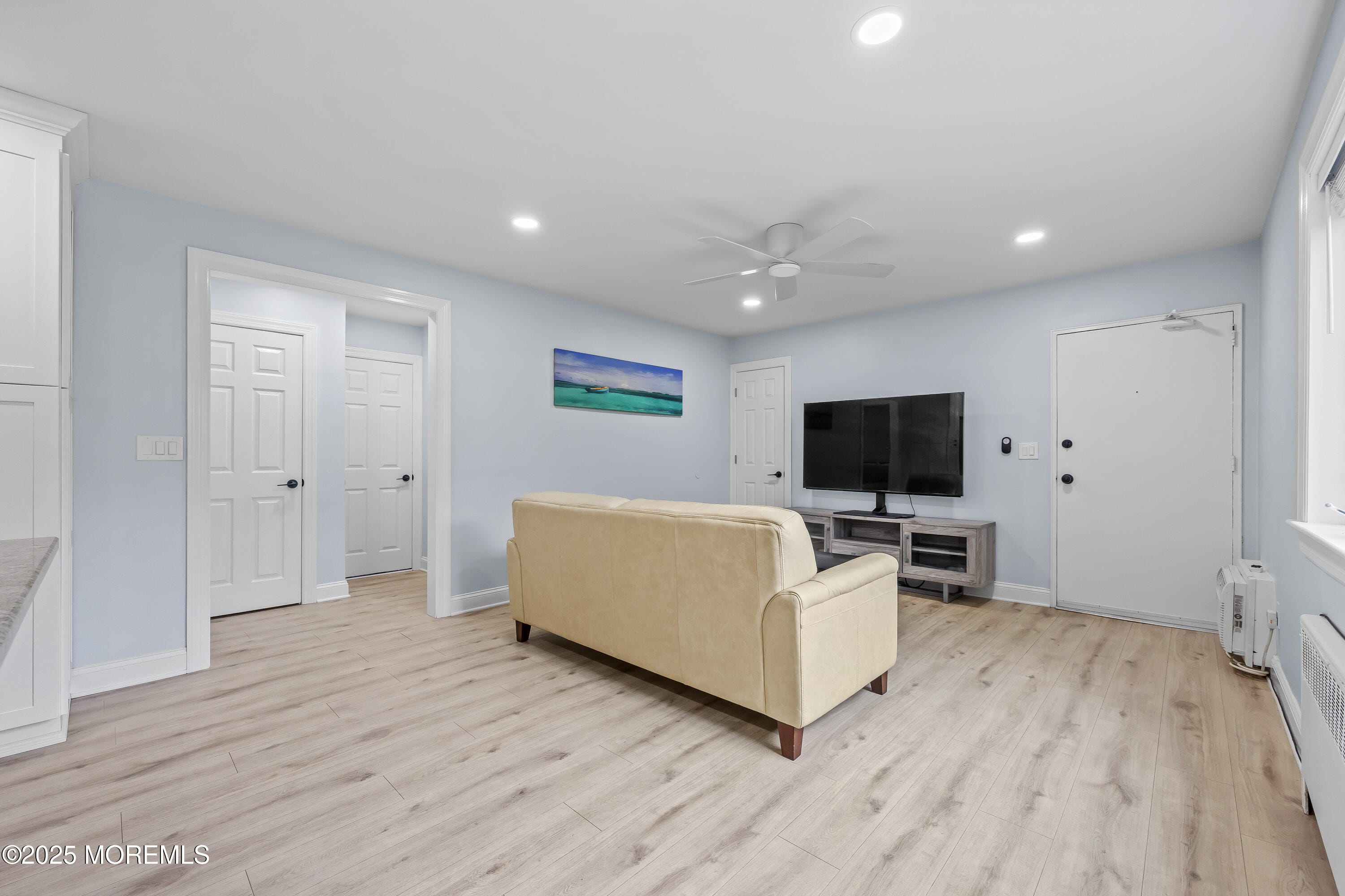 283 Spring Street 3A Image 4
