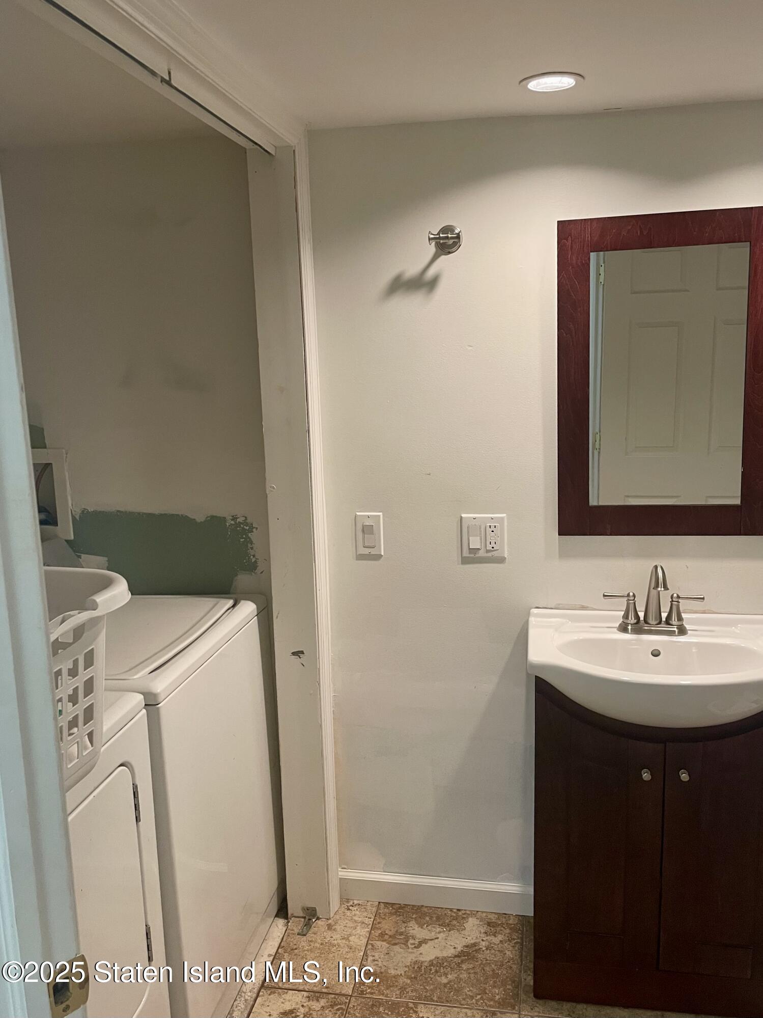 1046 Rensselaer Avenue, Staten Island, NY, 10309 image 10