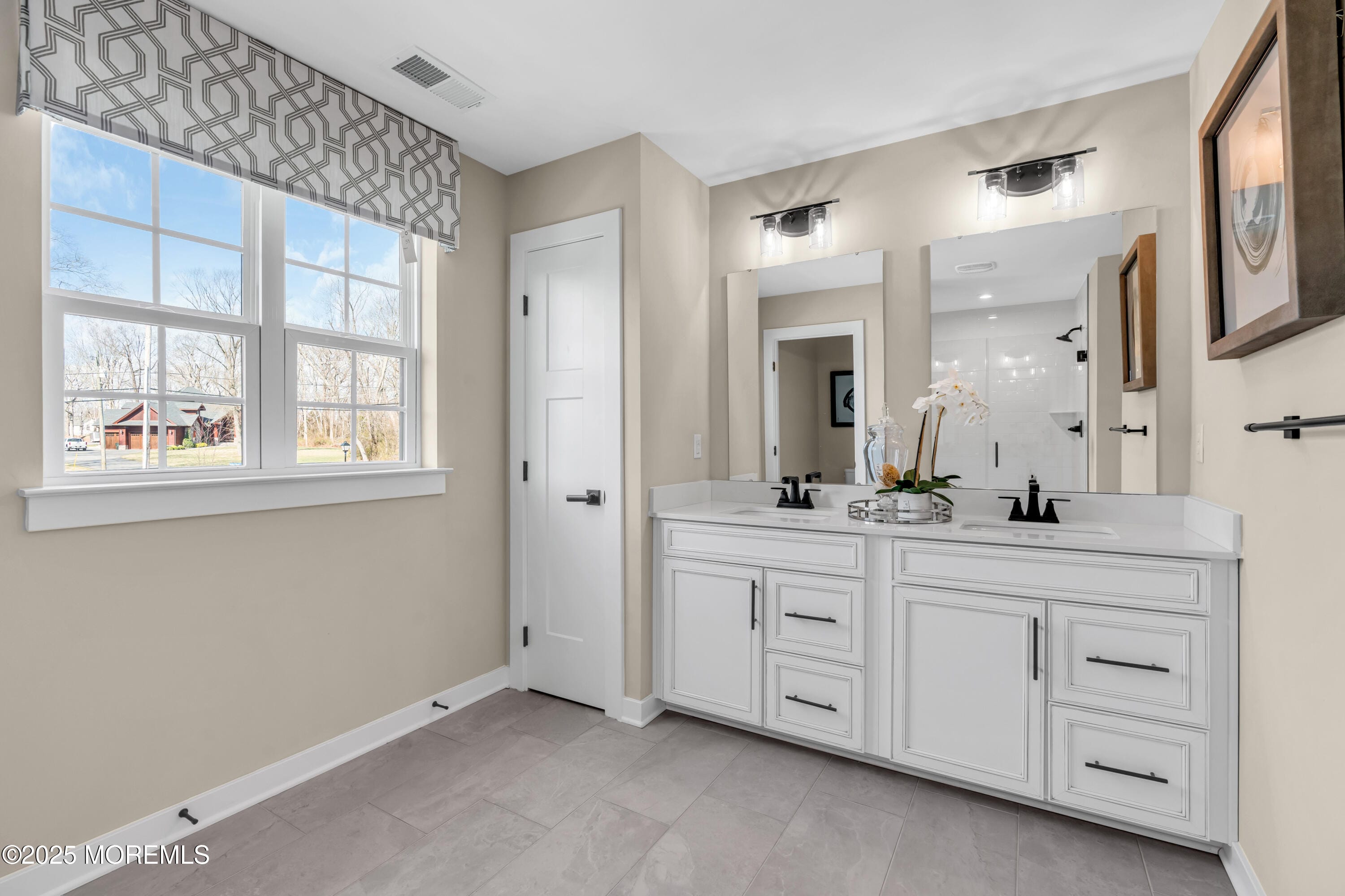 43 Charleston Street, Farmingdale, NJ, 07727 image 34