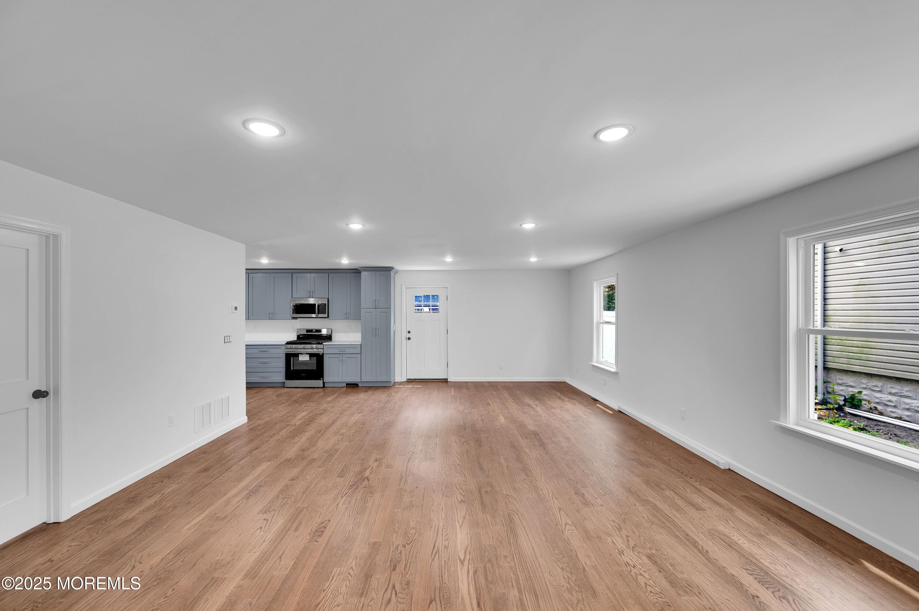 484 S Laurel Avenue, Hazlet, NJ, 07730 image 12