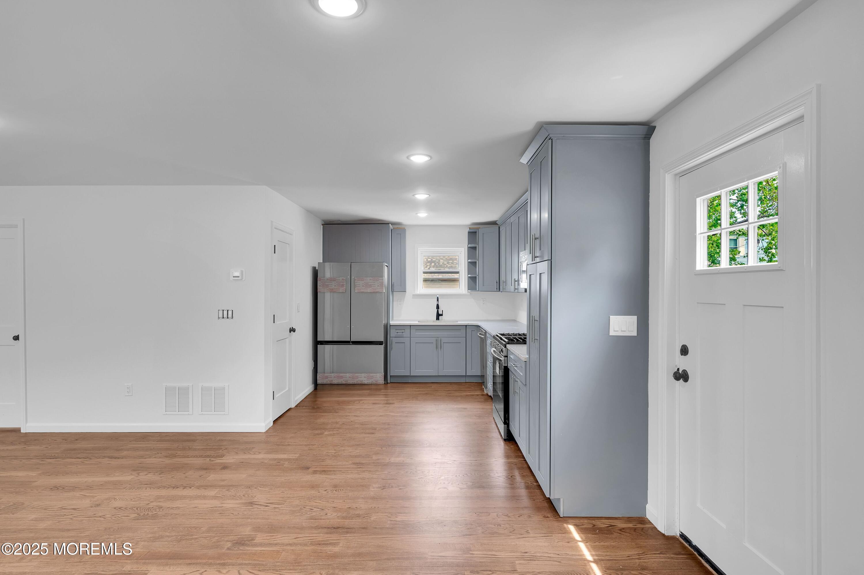 484 S Laurel Avenue, Hazlet, NJ, 07730 image 13