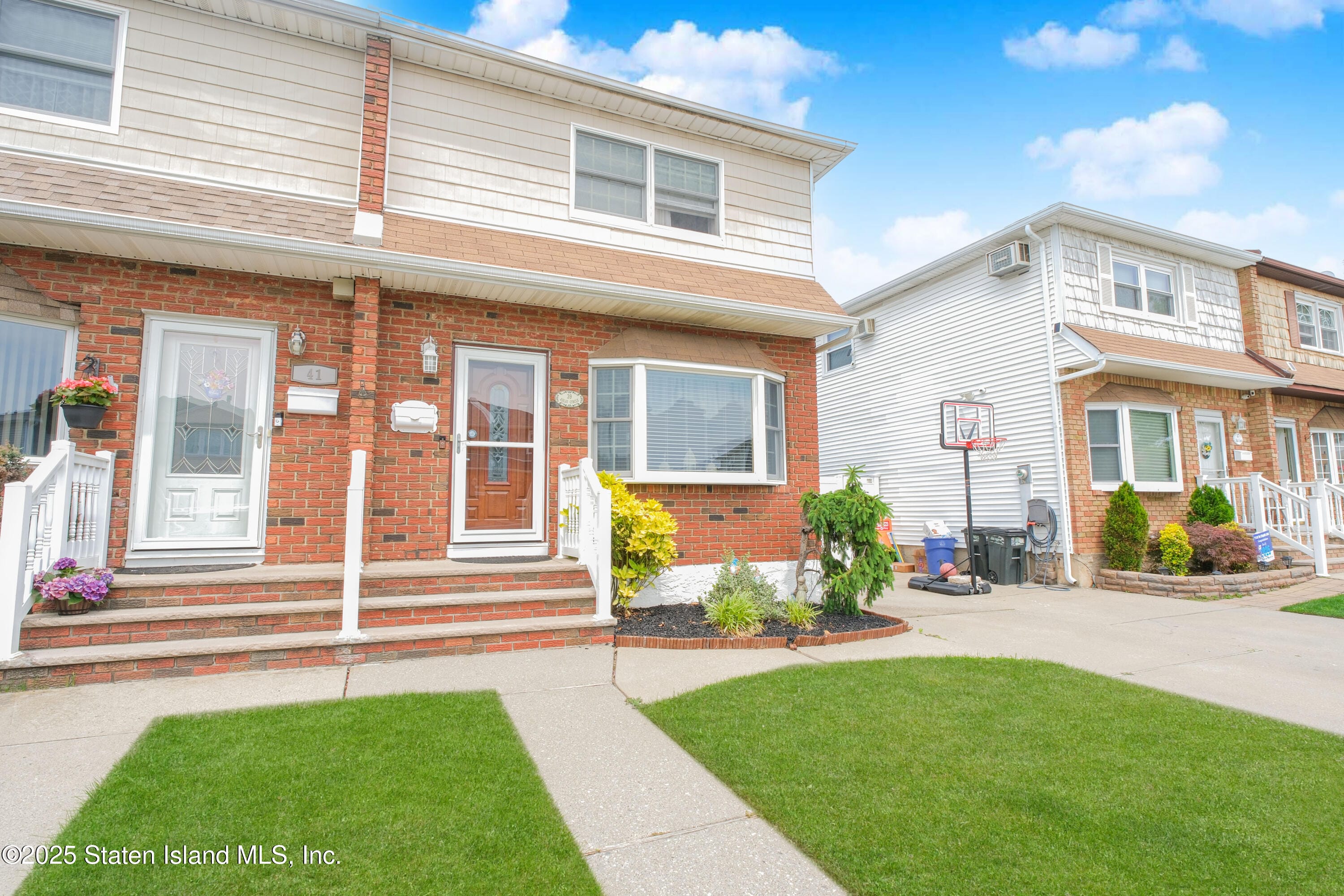 39 Adlai Circle Image 3