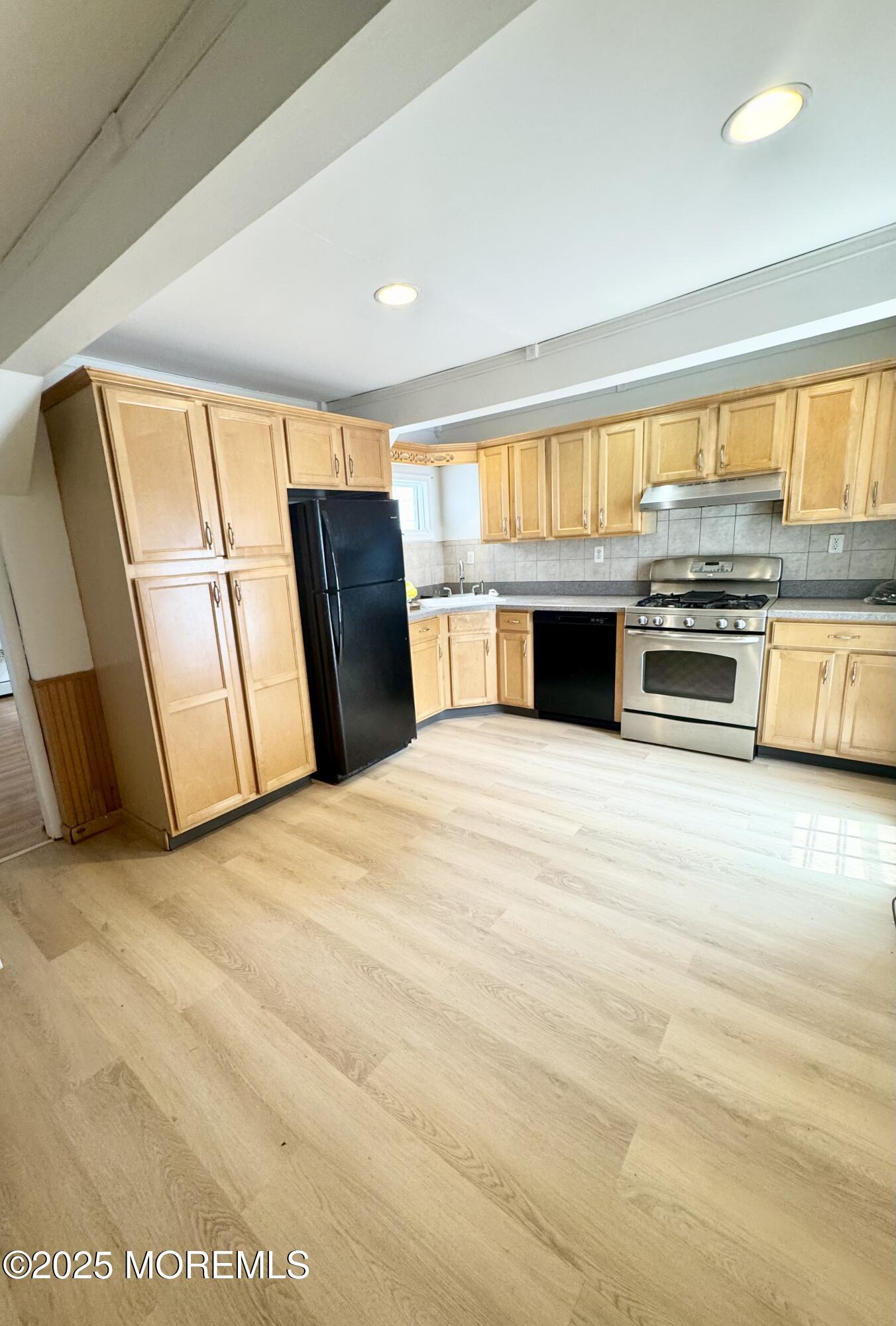 170 Park Avenue, Keansburg, NJ, 07734 image 17