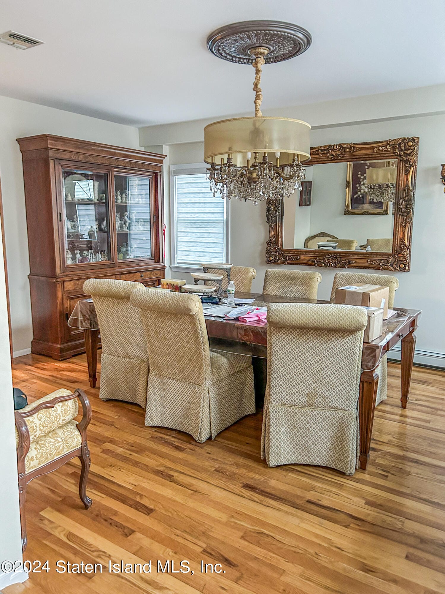 24 Sapphire Court Image 4