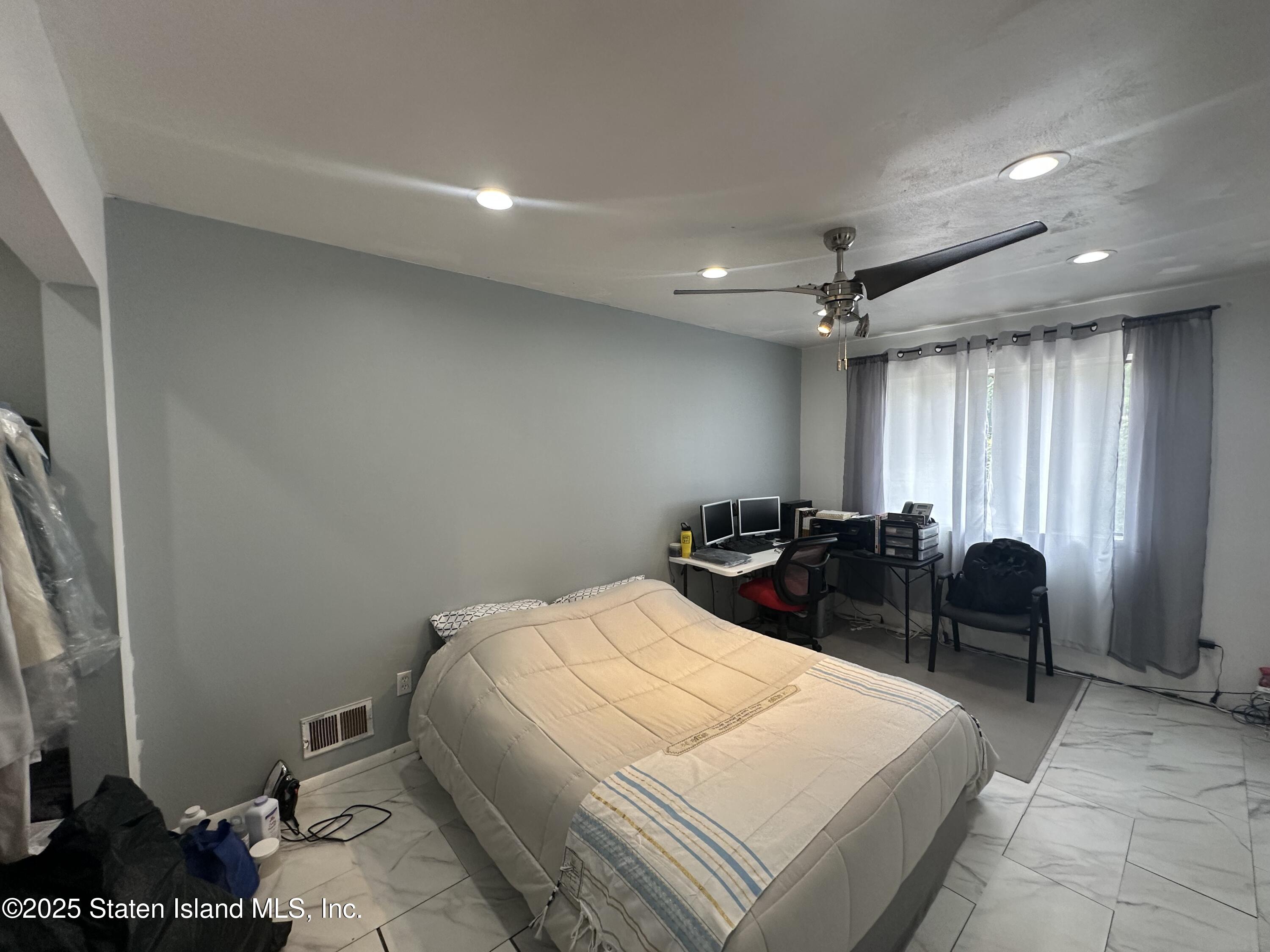 40 Walker Drive, Staten Island, NY, 10303 image 6