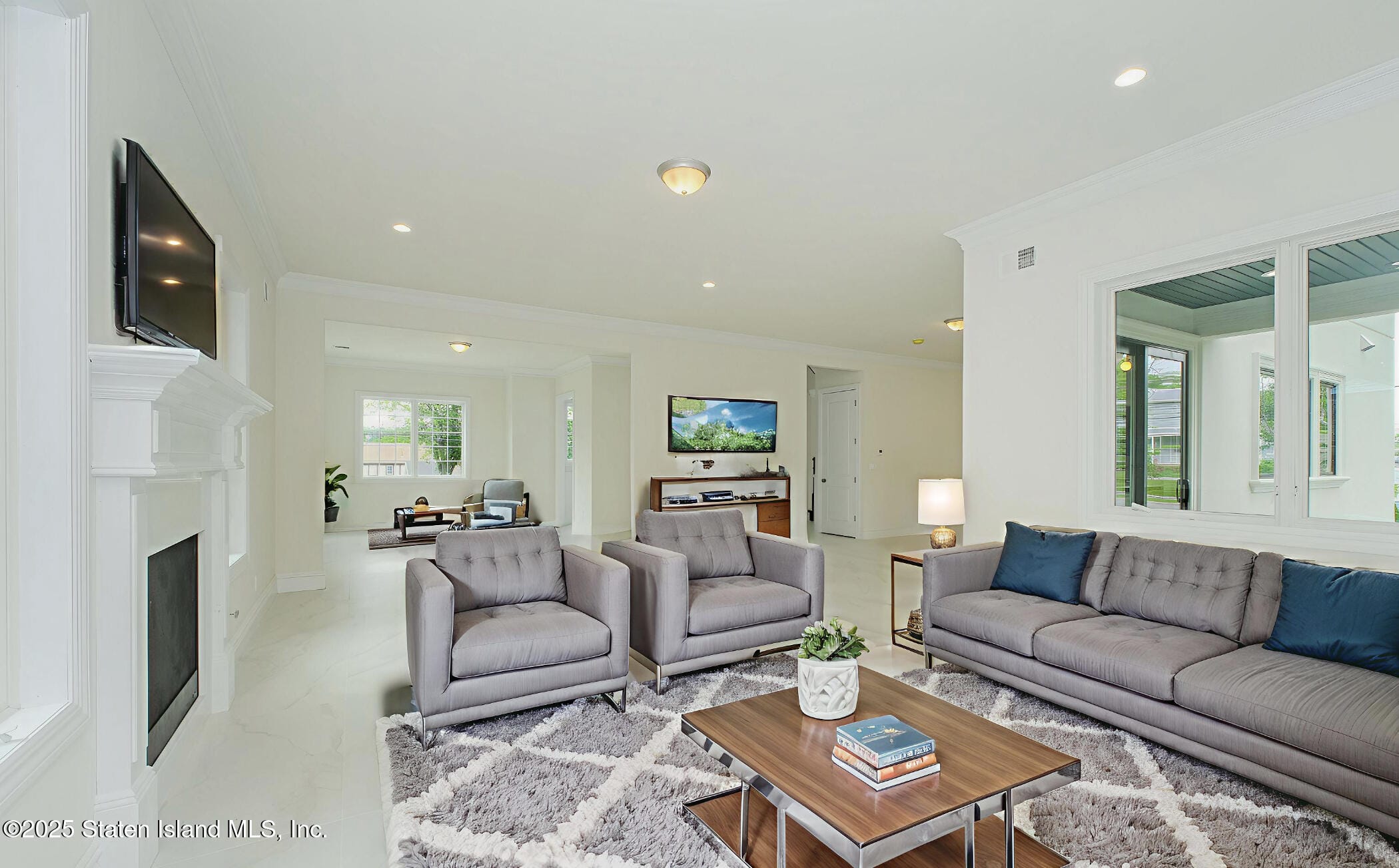 69 Elmbank Street Image 4