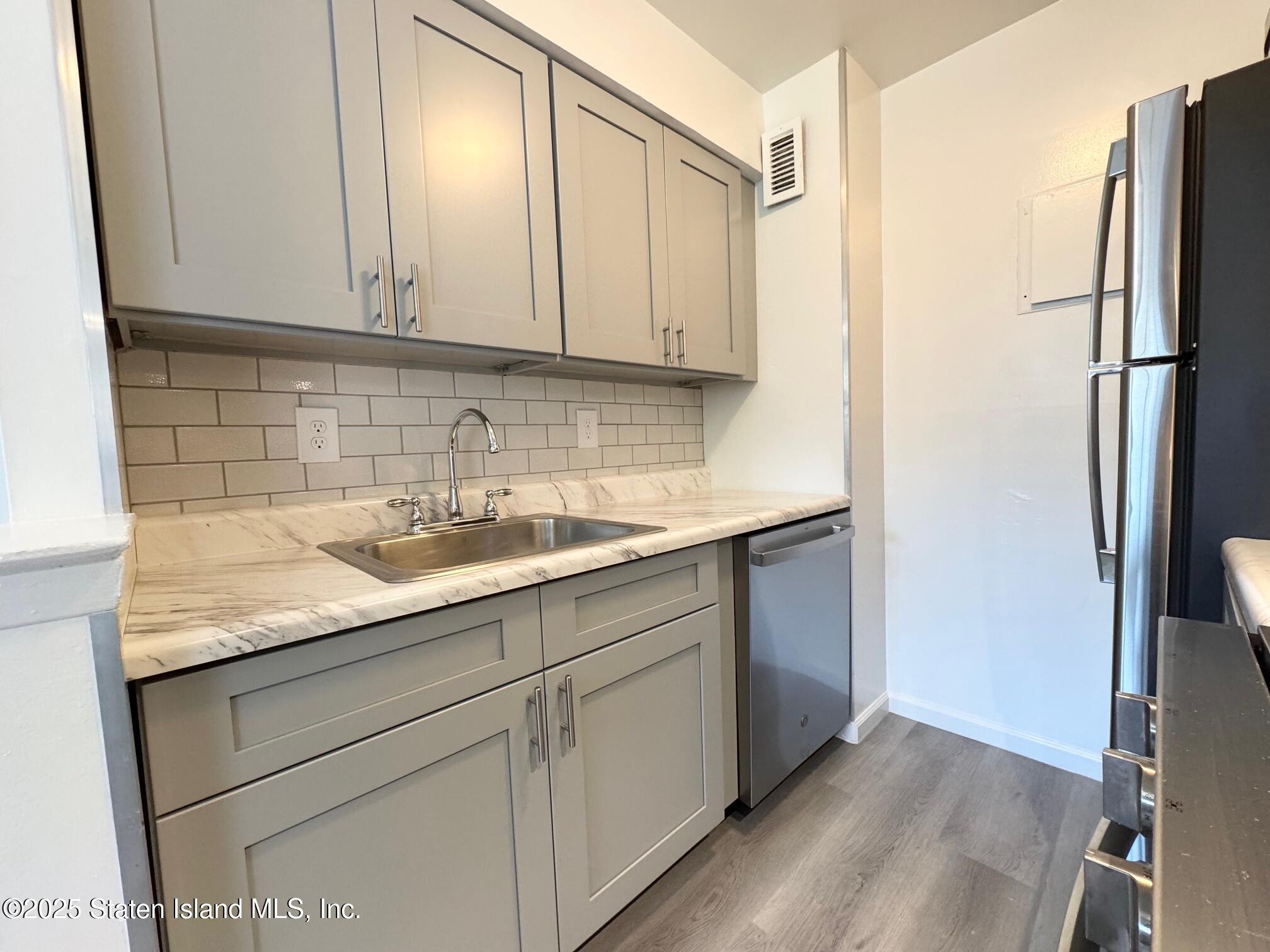 390 Maryland Avenue 2c, Staten Island, NY, 10305 image 7