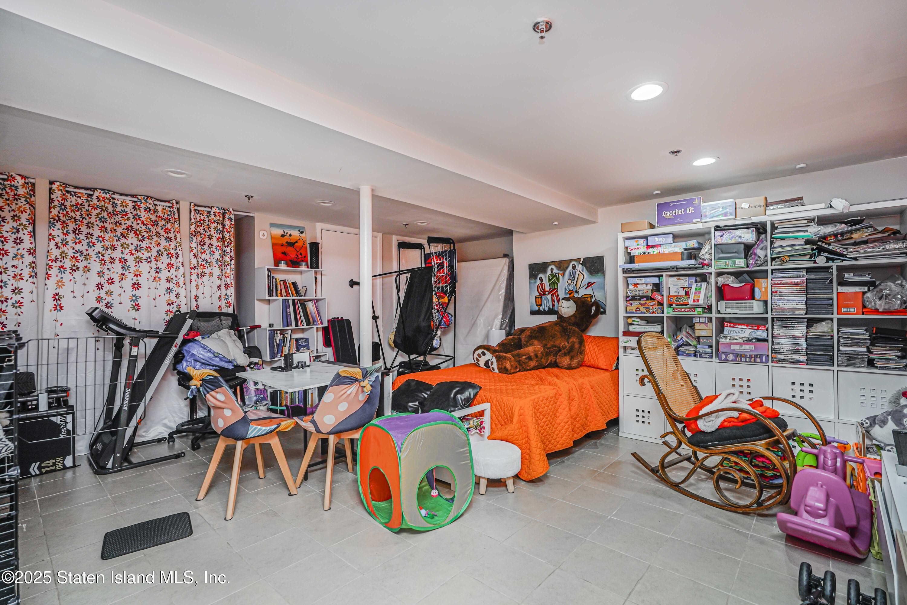 25 Tappen Court, Staten Island, NY, 10304 image 18