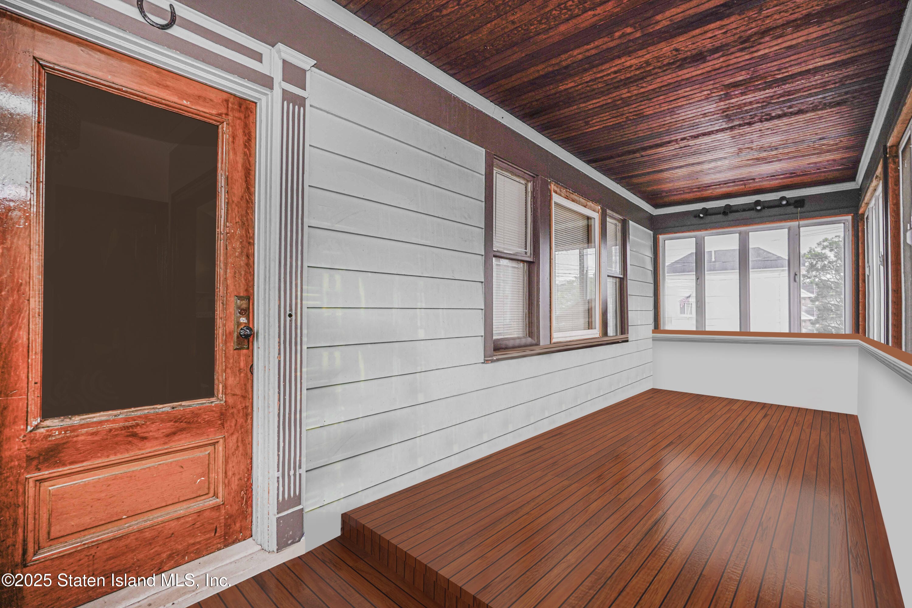 201 Van Name Avenue Image 3