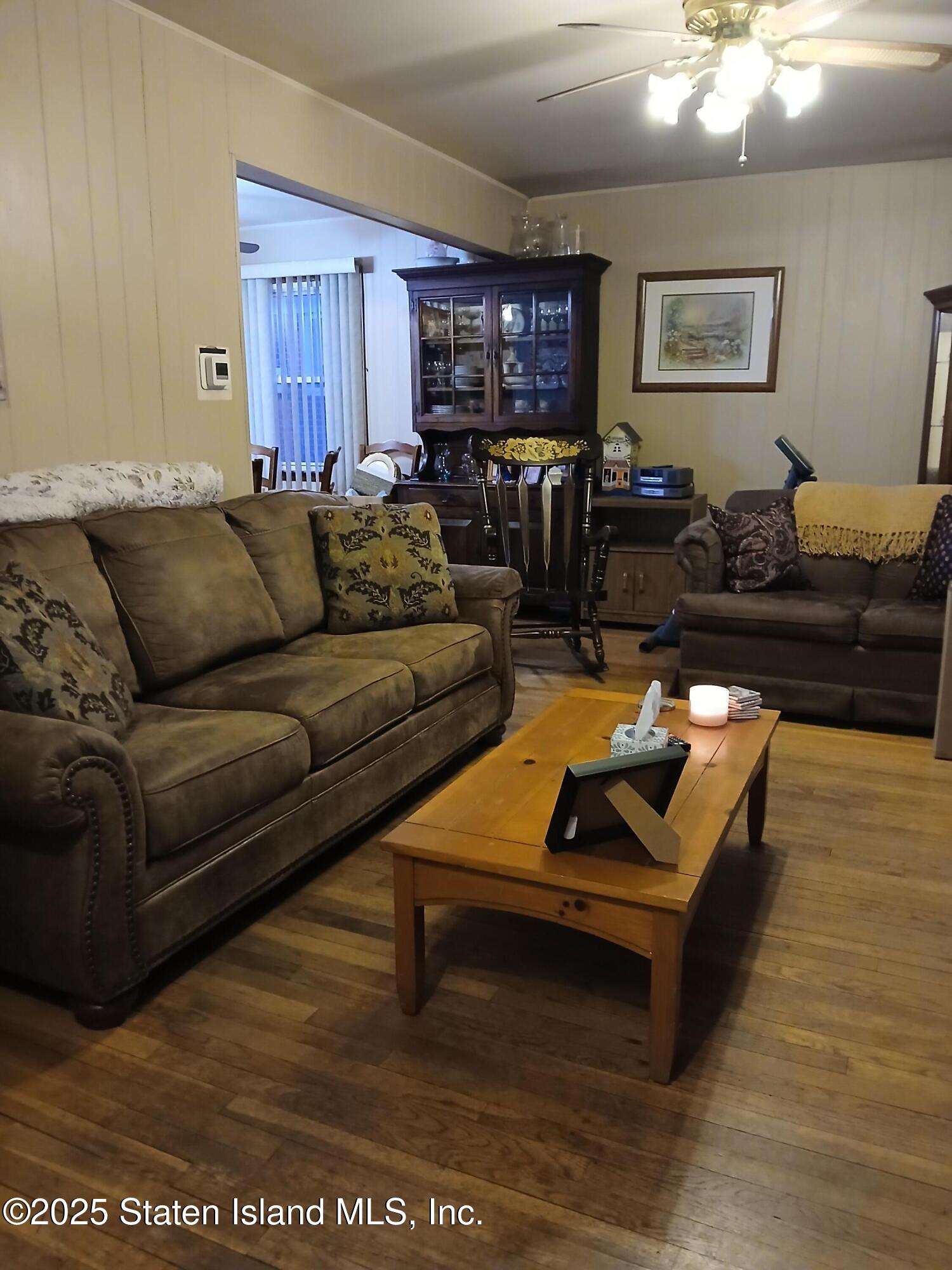 138 Buel Avenue Image 4