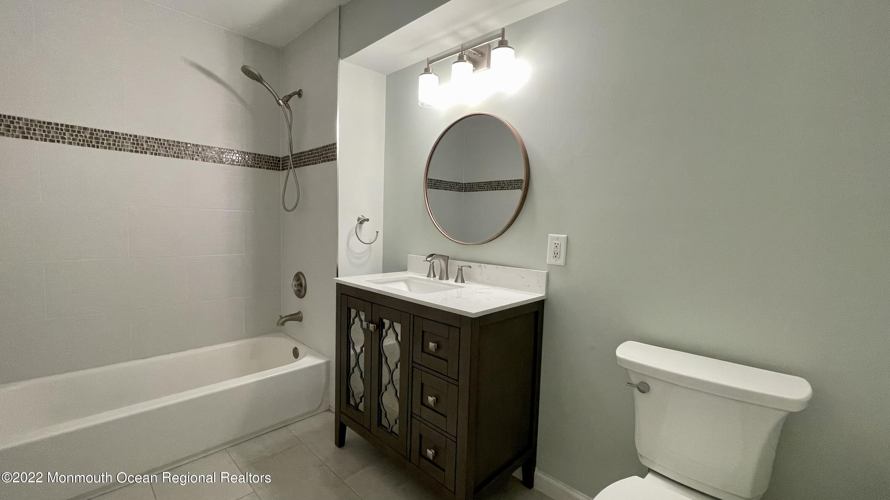 124 Walden Circle, Robbinsville, NJ, 08691 image 16