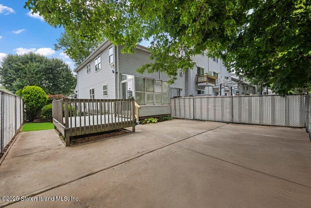 126 Lorraine Loop, Staten Island, NY, 10309 image 17