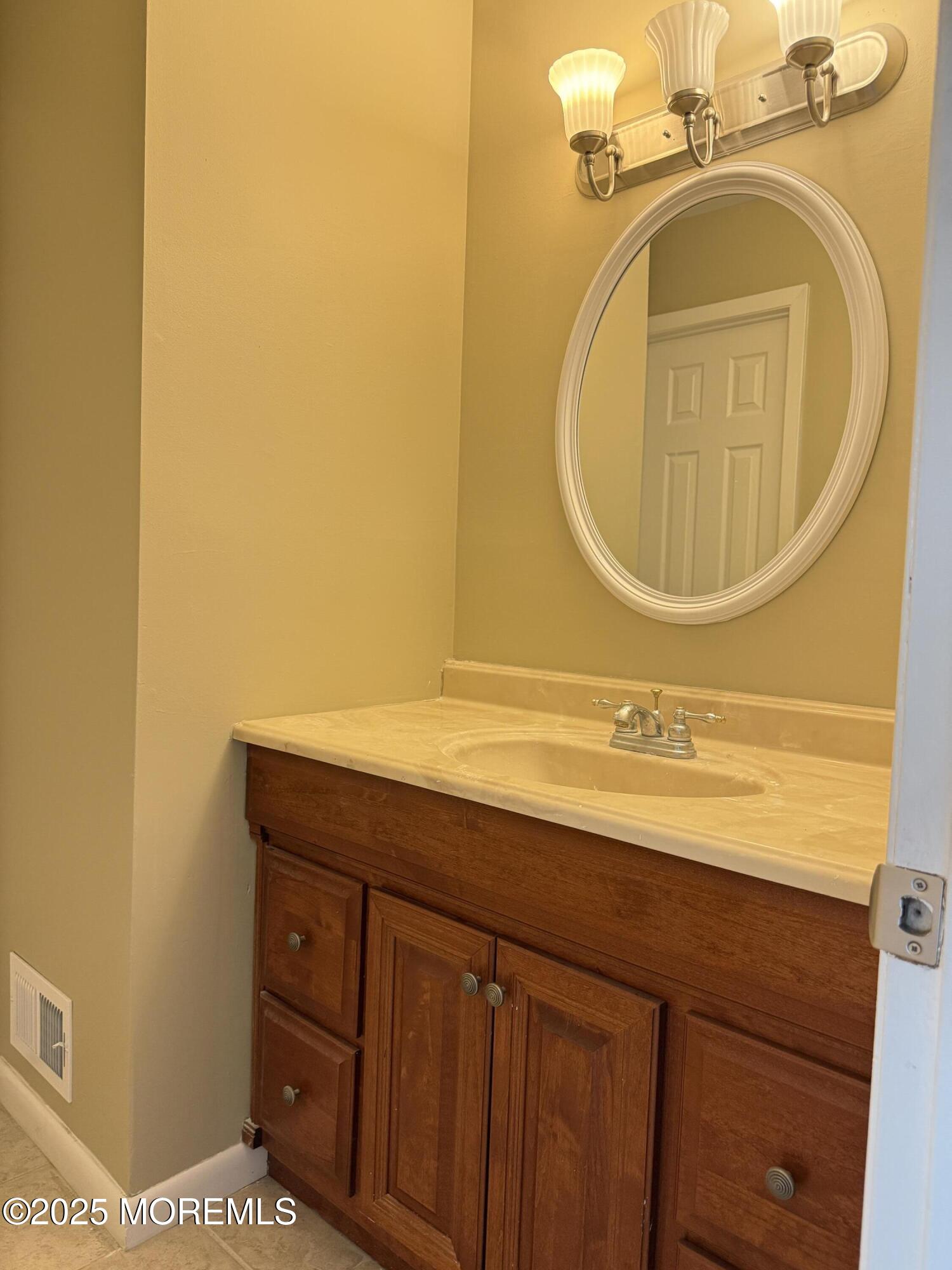 554 Clubhouse Drive, Middletown, NJ, 07748 image 10