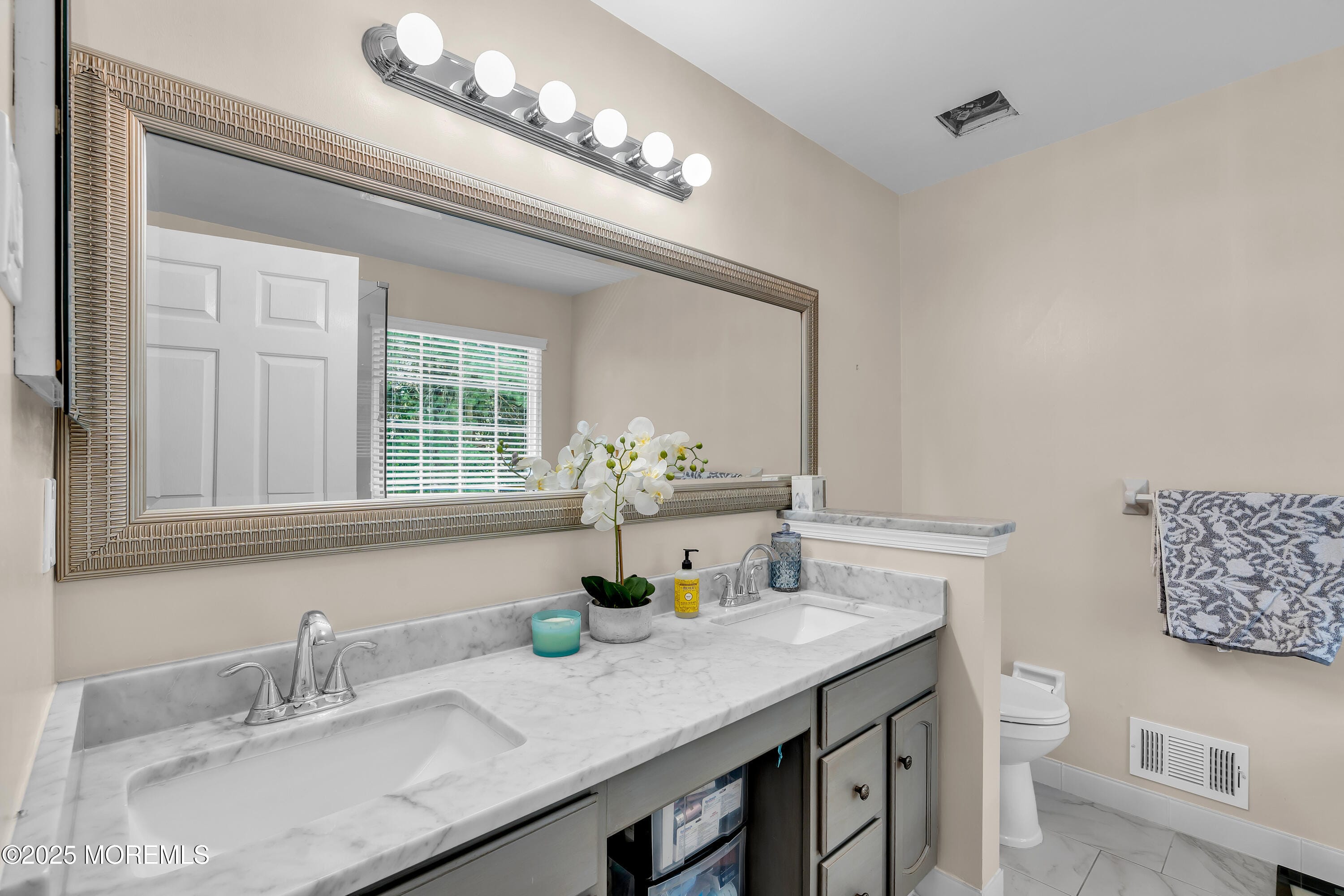 4 Queens Pass, Colts Neck, NJ, 07722 image 20