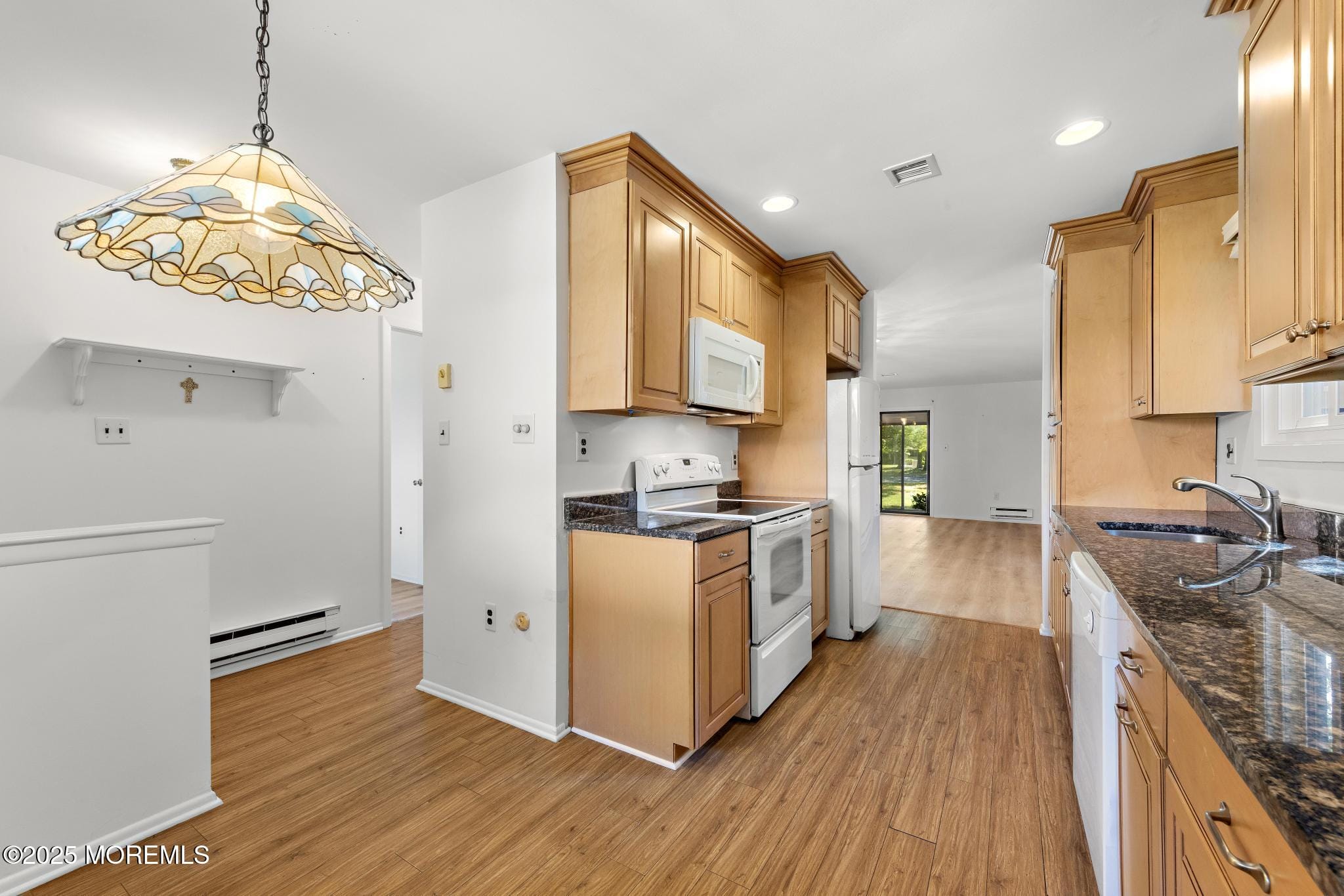 50 Hanover Court Image 3