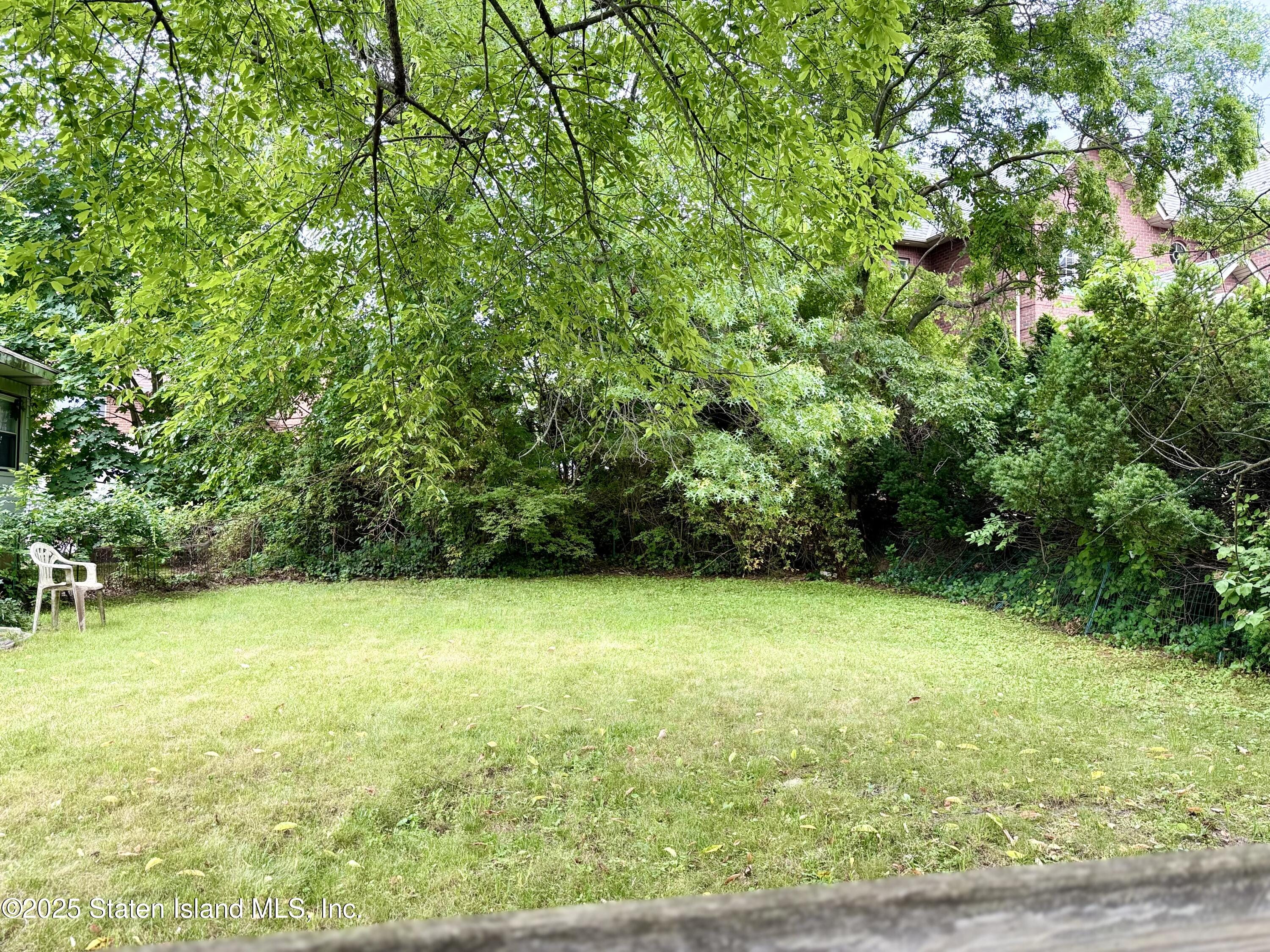 949 Todt Hill Road Image 3