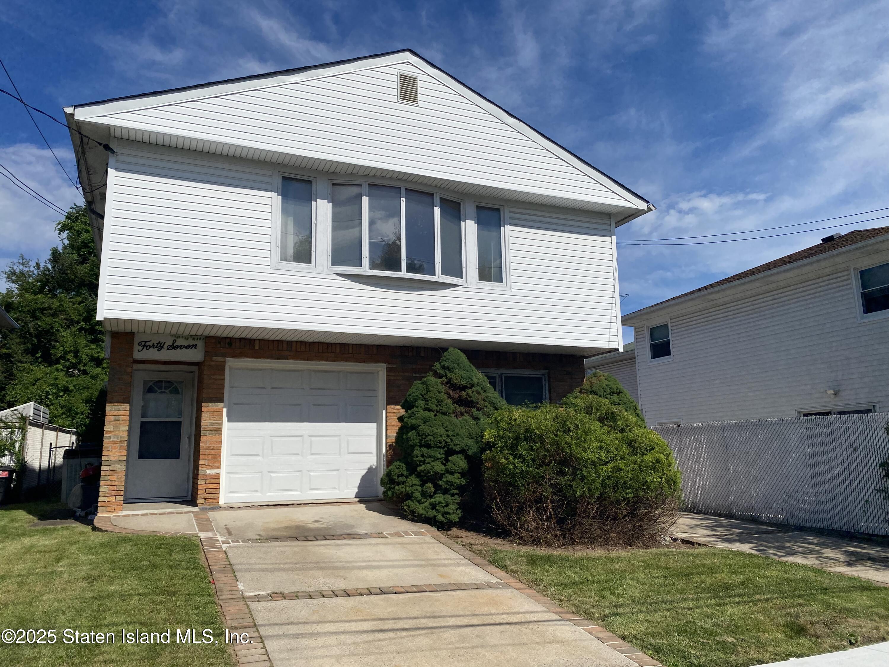 47 Grissom Avenue Image 2