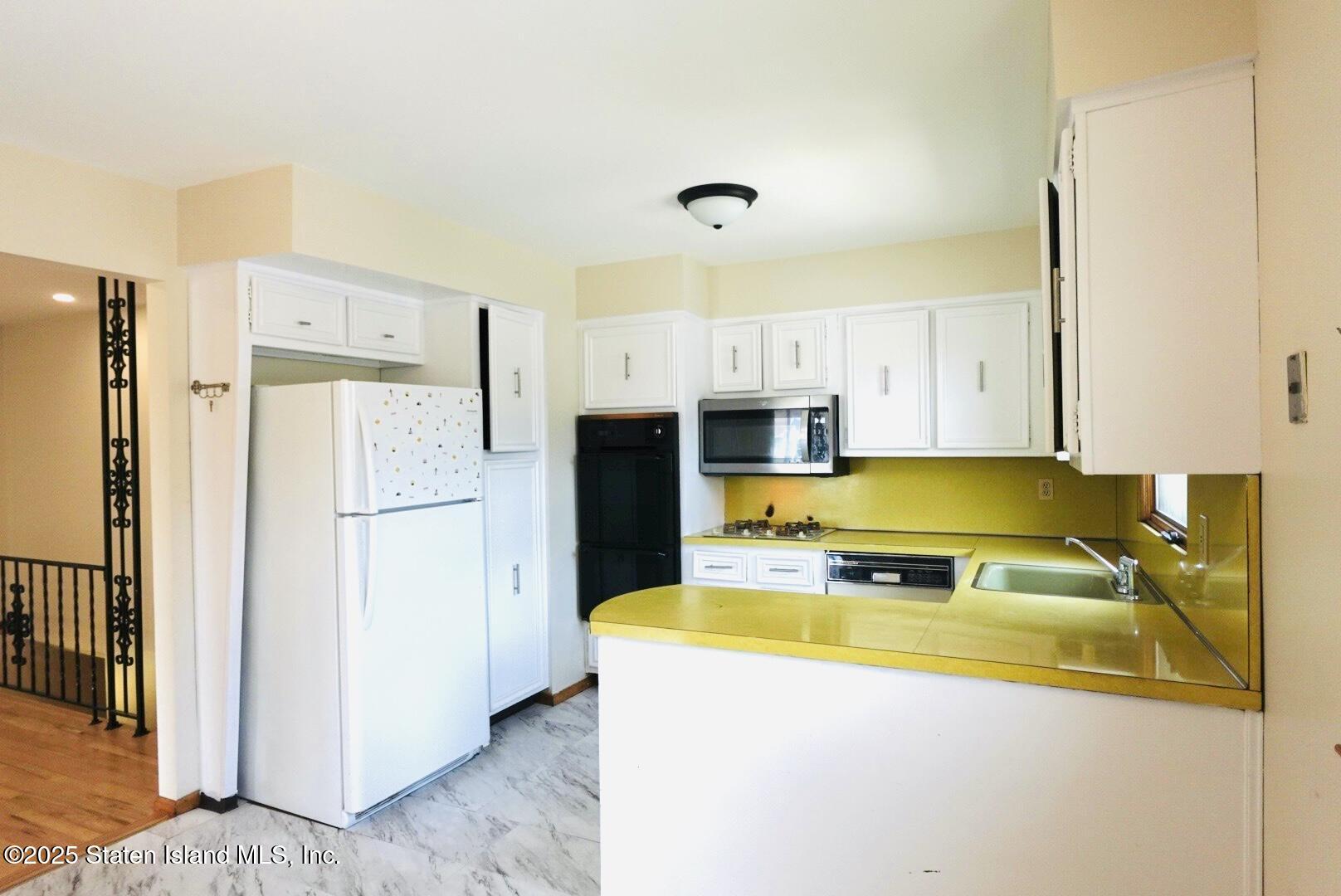 47 Grissom Avenue Image 4