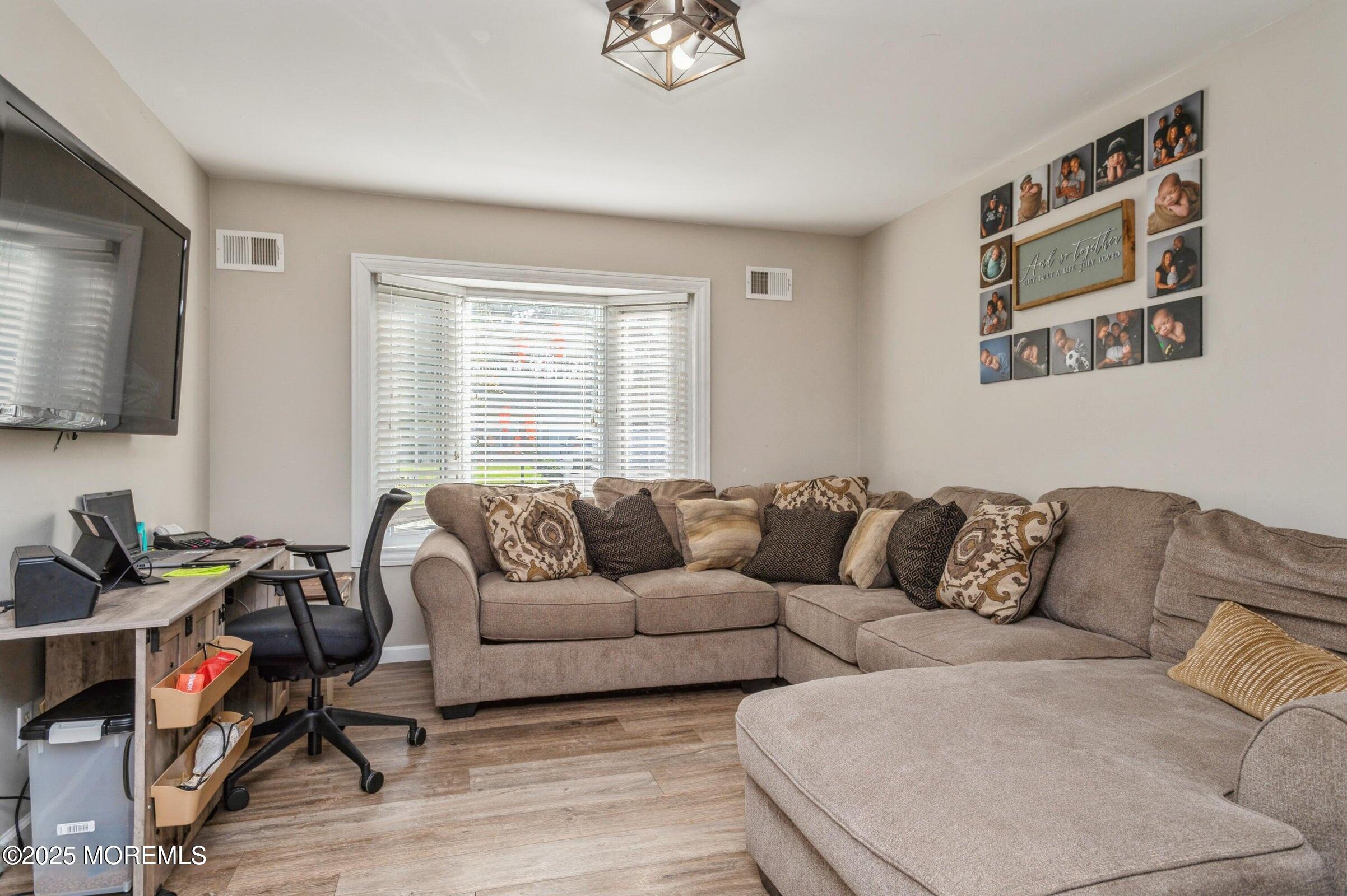 128 Oak Glen Road, Toms River, NJ, 08753 image 11