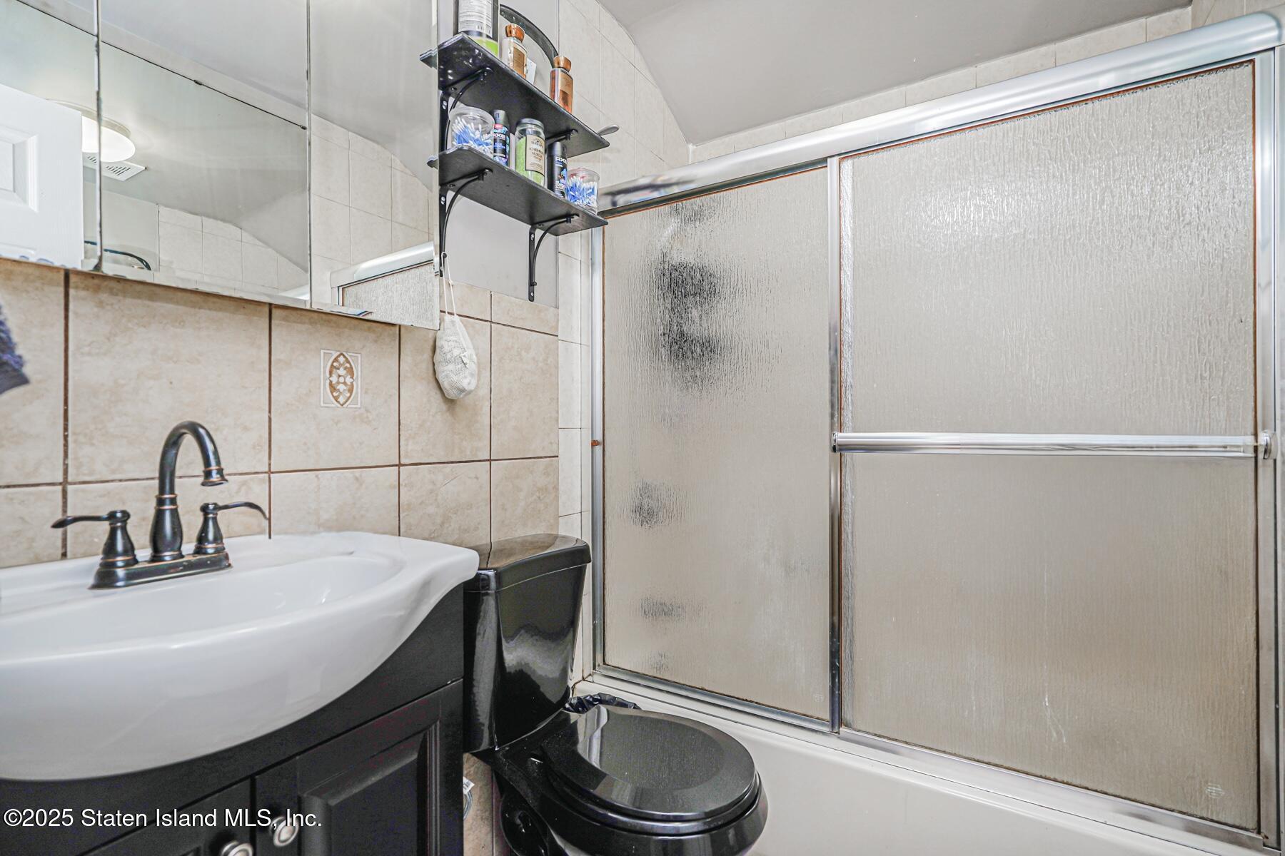 39 Merivale Lane, Staten Island, NY, 10304 image 14