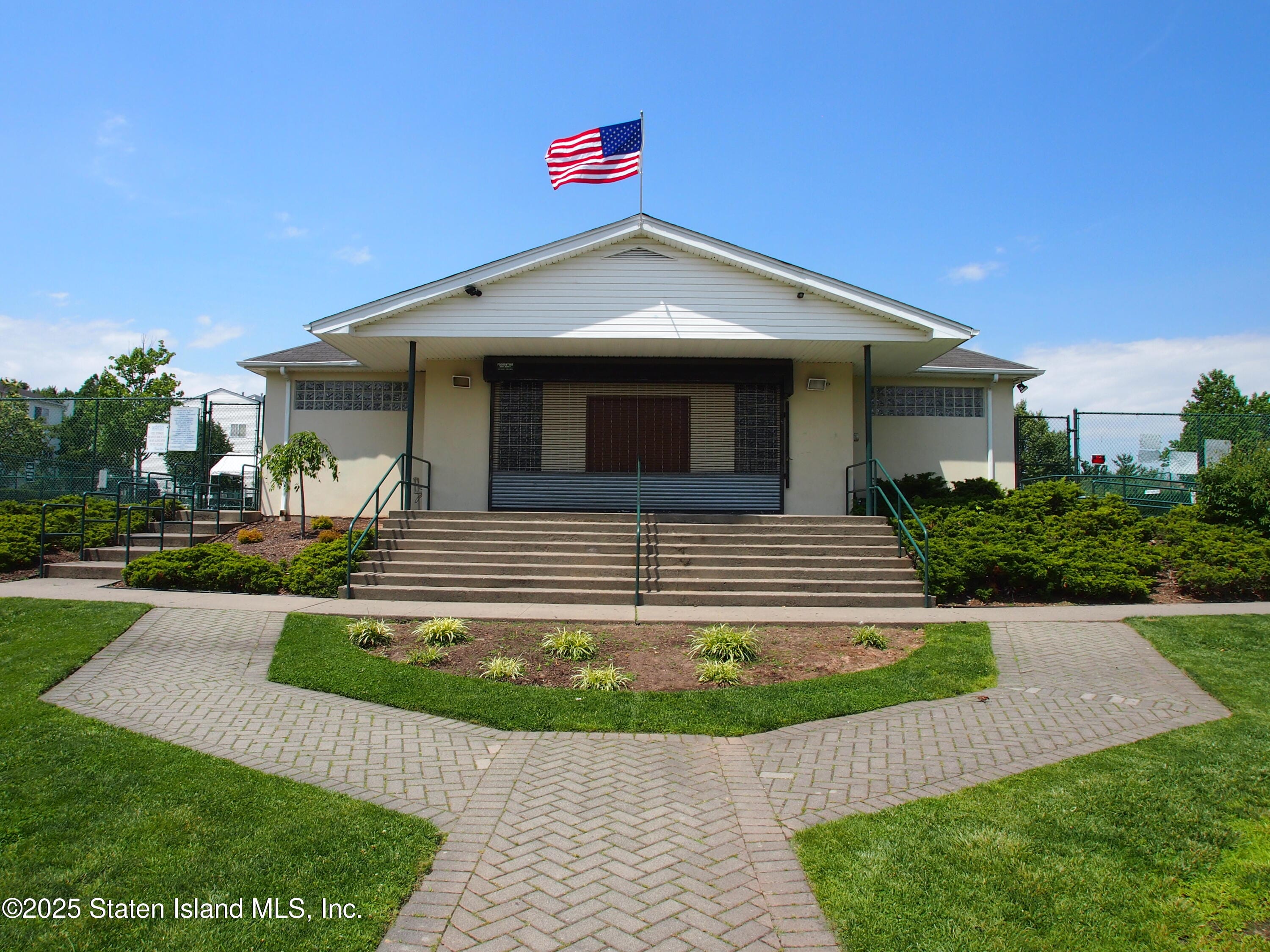 344 Ilyssa Way, Staten Island, NY, 10312 image 26